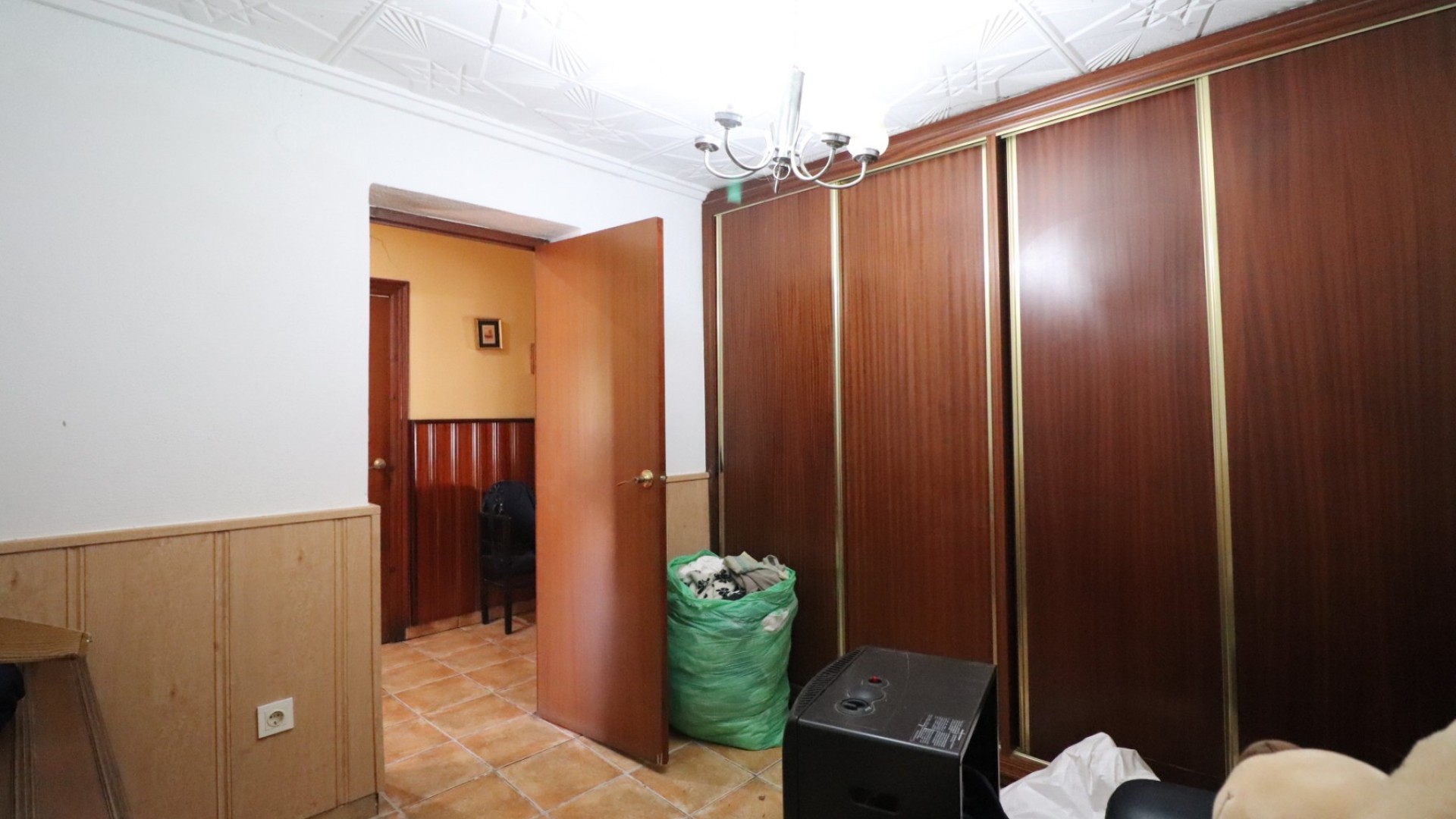 Resale - Freistehende Villa -
Heredades - Heredades - Village