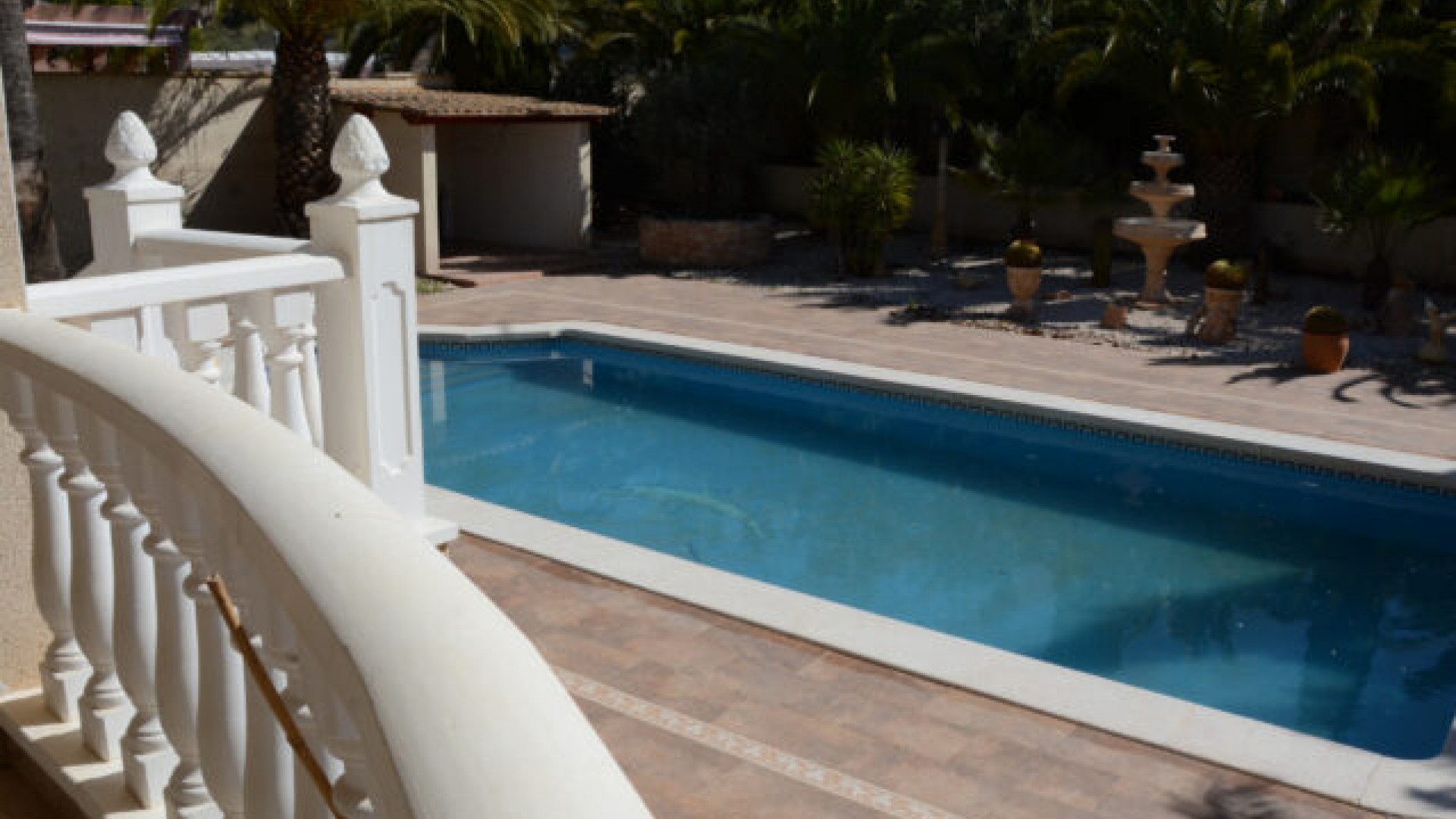 Resale - Freistehende Villa -
Hondón de las Nieves