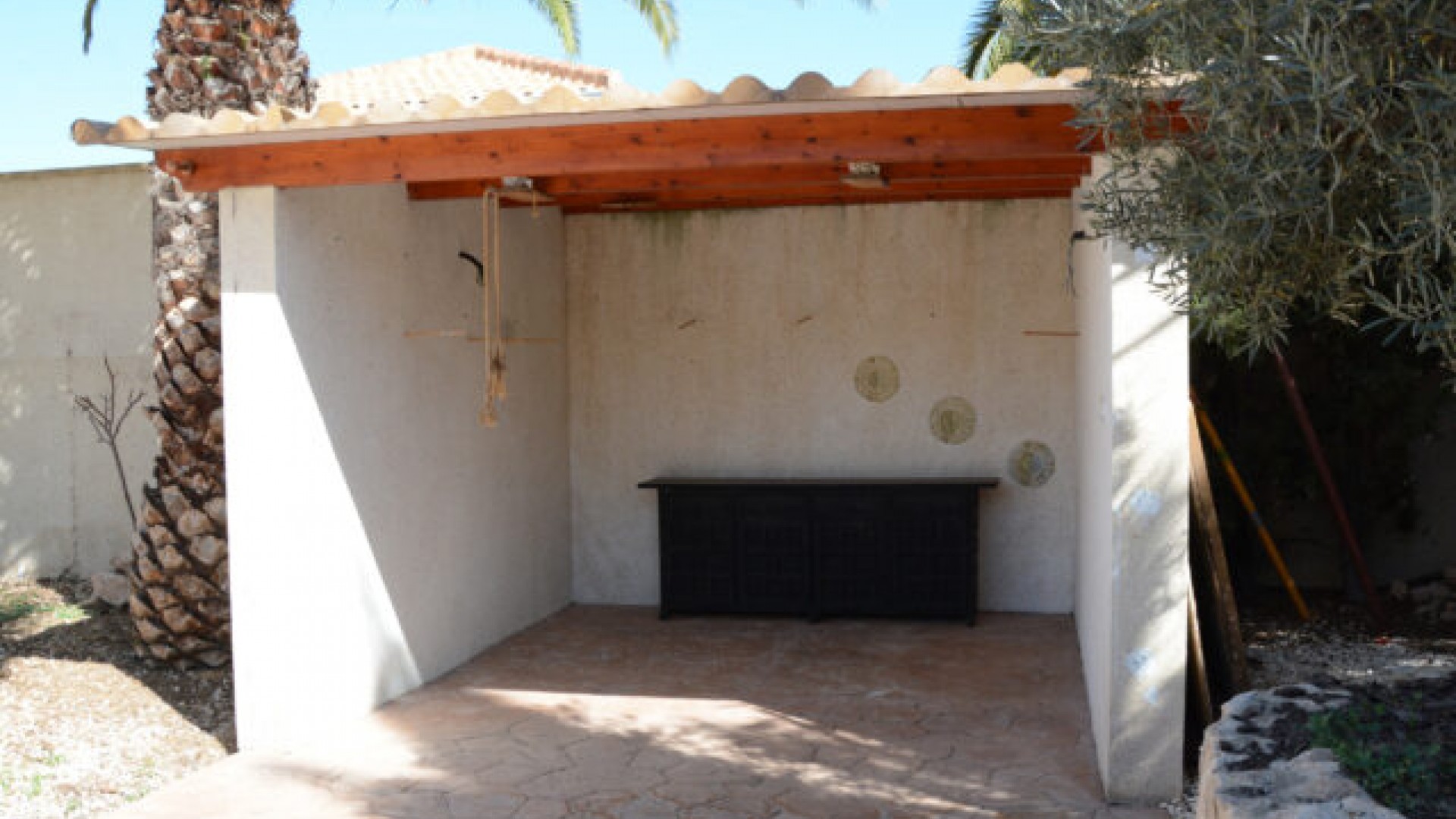 Resale - Freistehende Villa -
Hondón de las Nieves