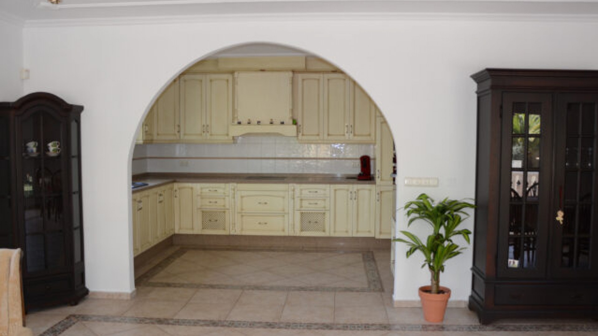 Resale - Freistehende Villa -
Hondón de las Nieves