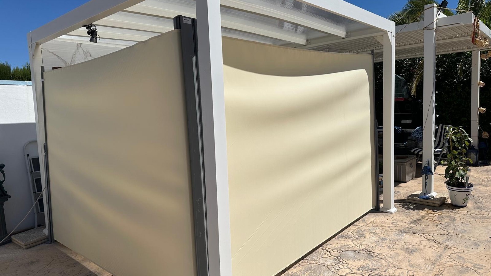 Resale - Freistehende Villa -
Hondón de las Nieves