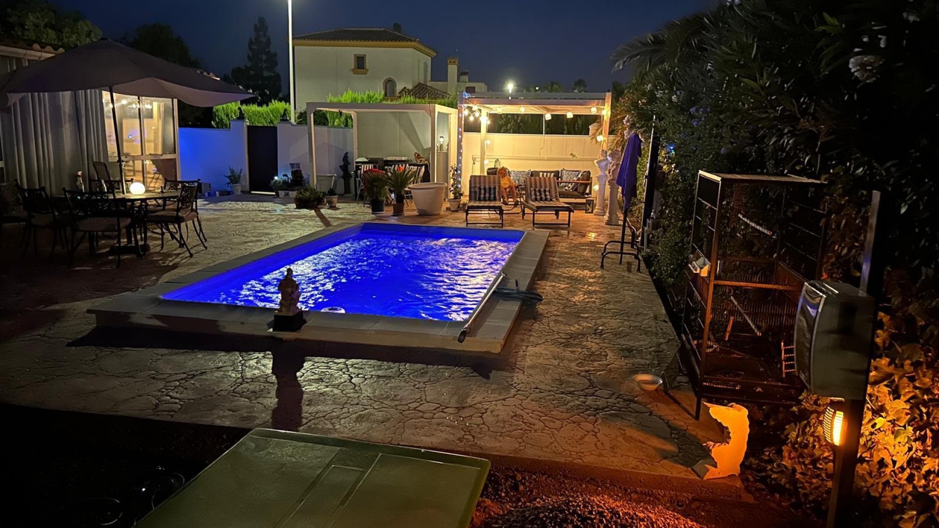 Resale - Freistehende Villa -
Hondón de las Nieves