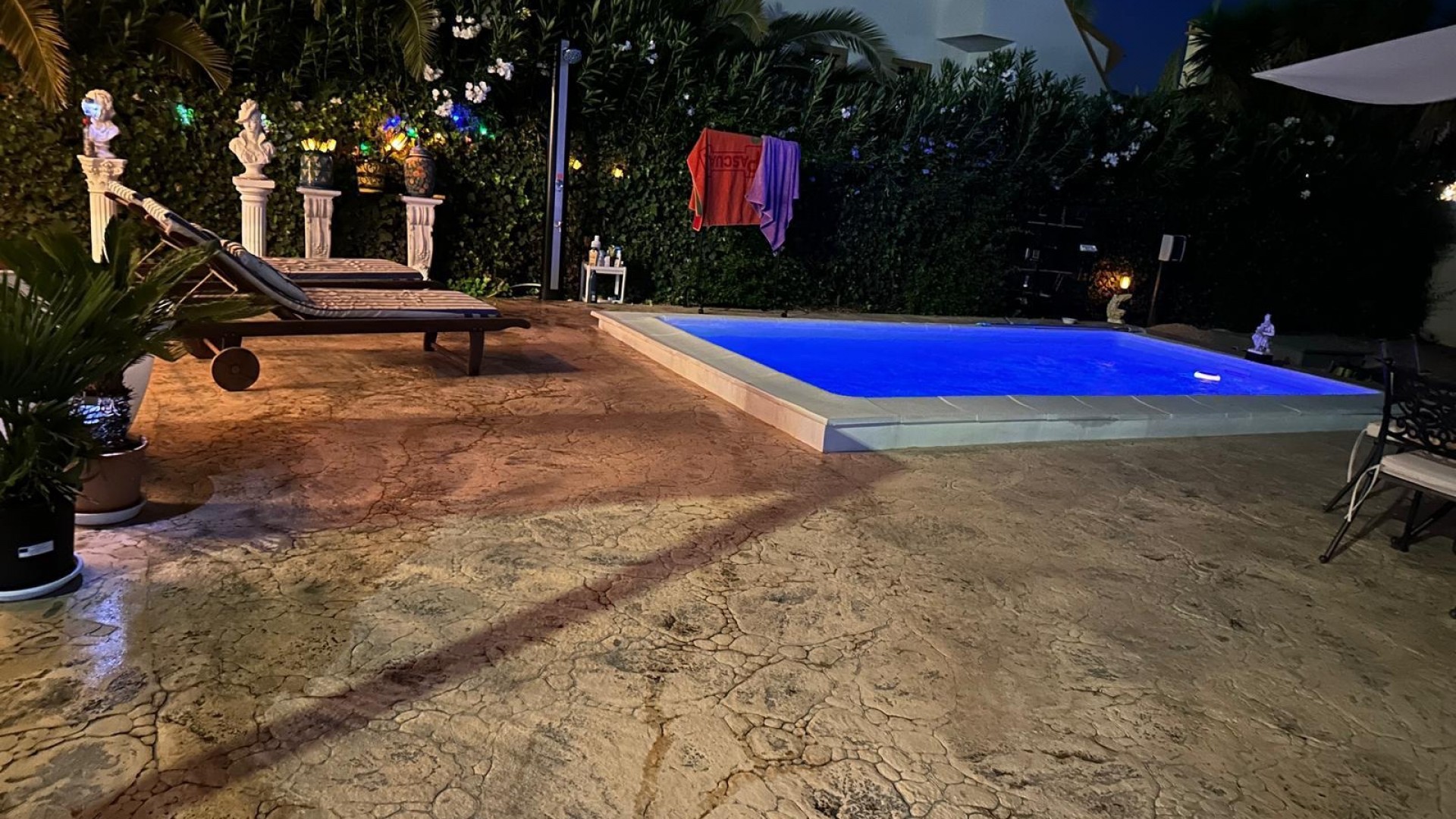 Resale - Freistehende Villa -
Hondón de las Nieves