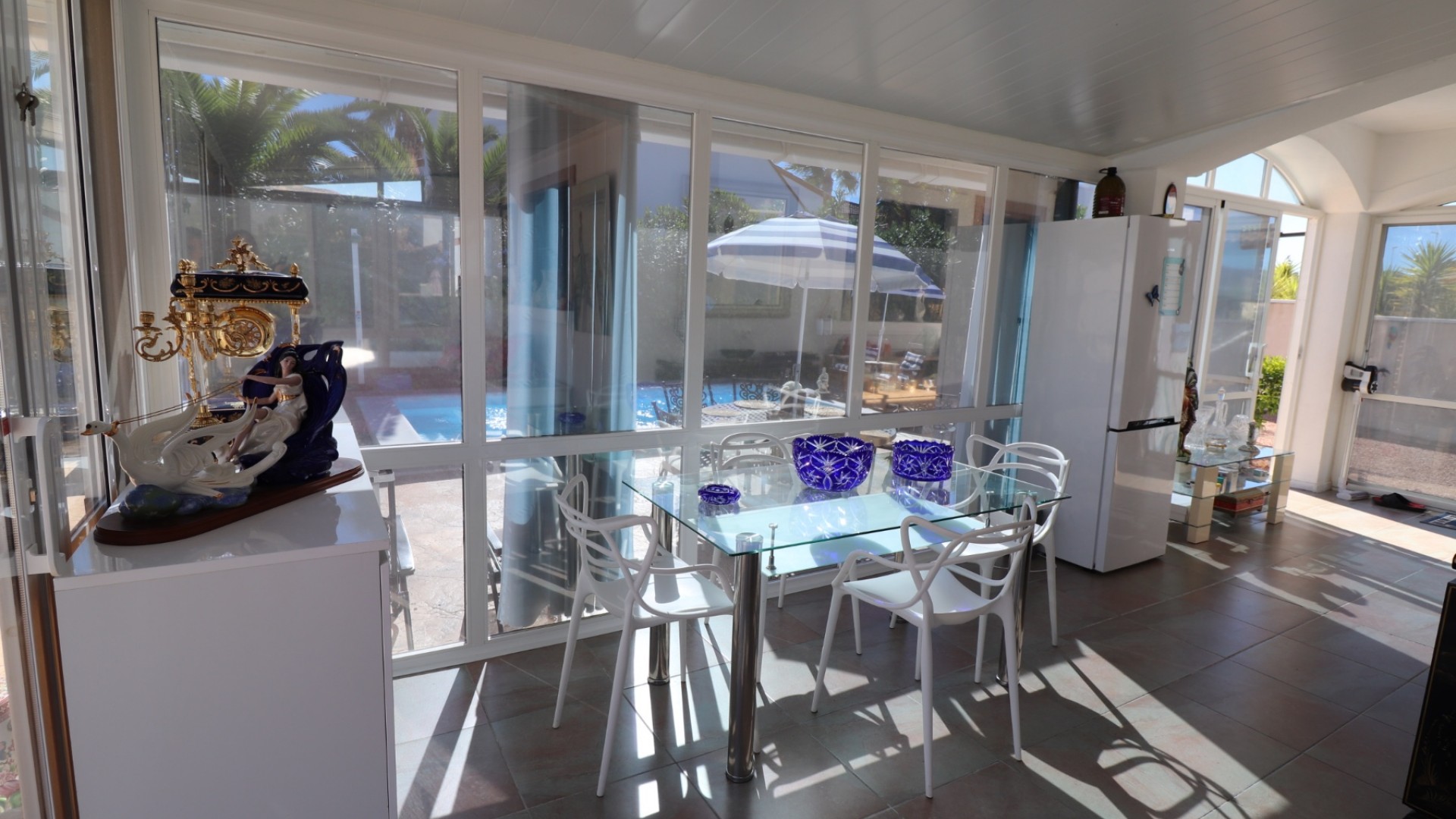 Resale - Freistehende Villa -
Hondón de las Nieves