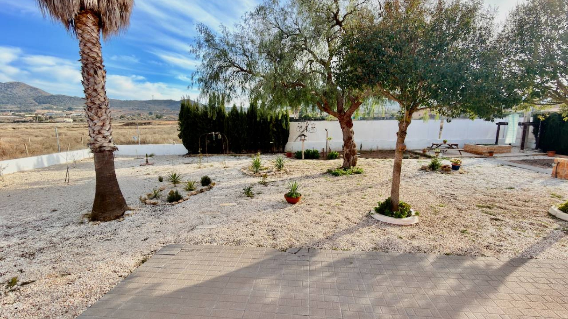 Resale - Freistehende Villa -
Hondón de las Nieves