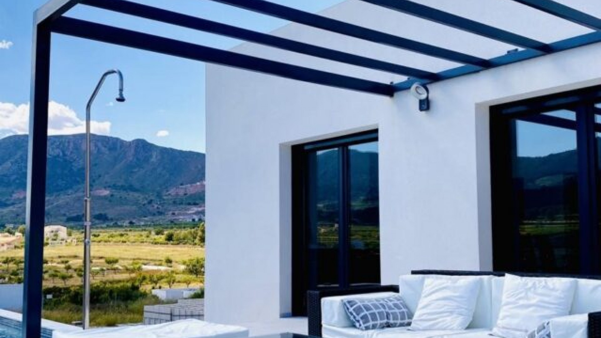 Resale - Freistehende Villa -
Hondón de las Nieves