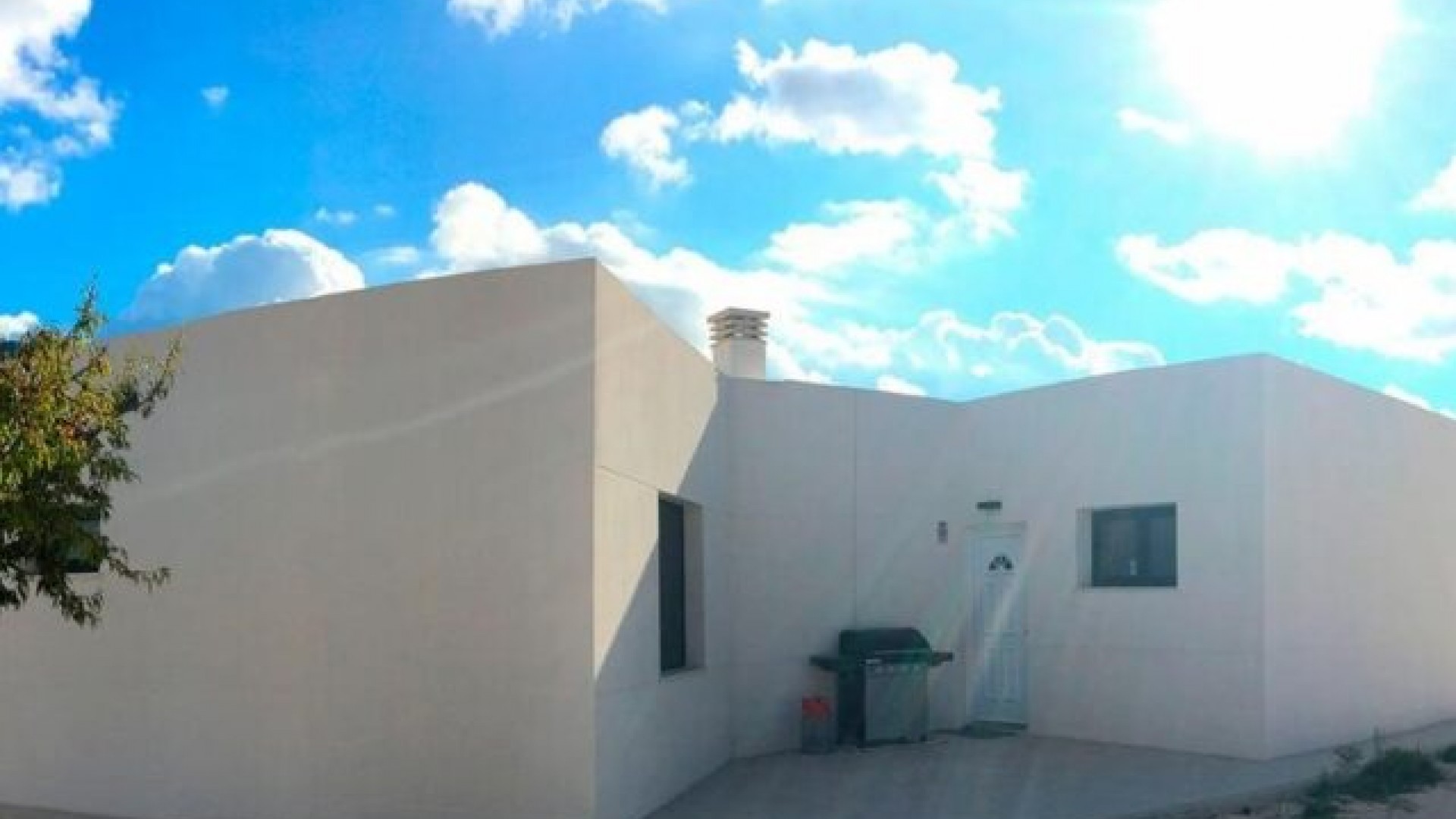 Resale - Freistehende Villa -
Hondón de las Nieves