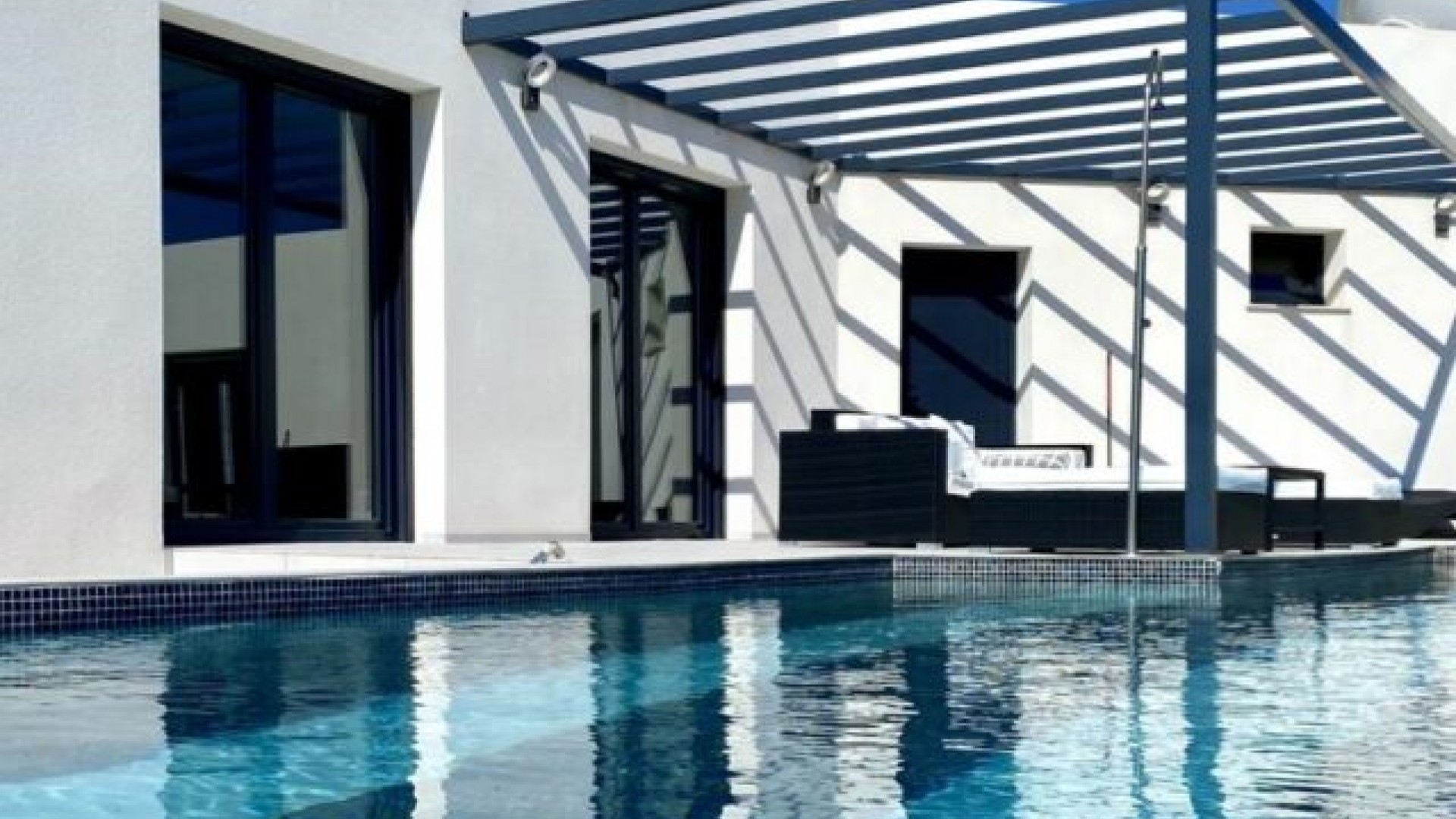 Resale - Freistehende Villa -
Hondón de las Nieves