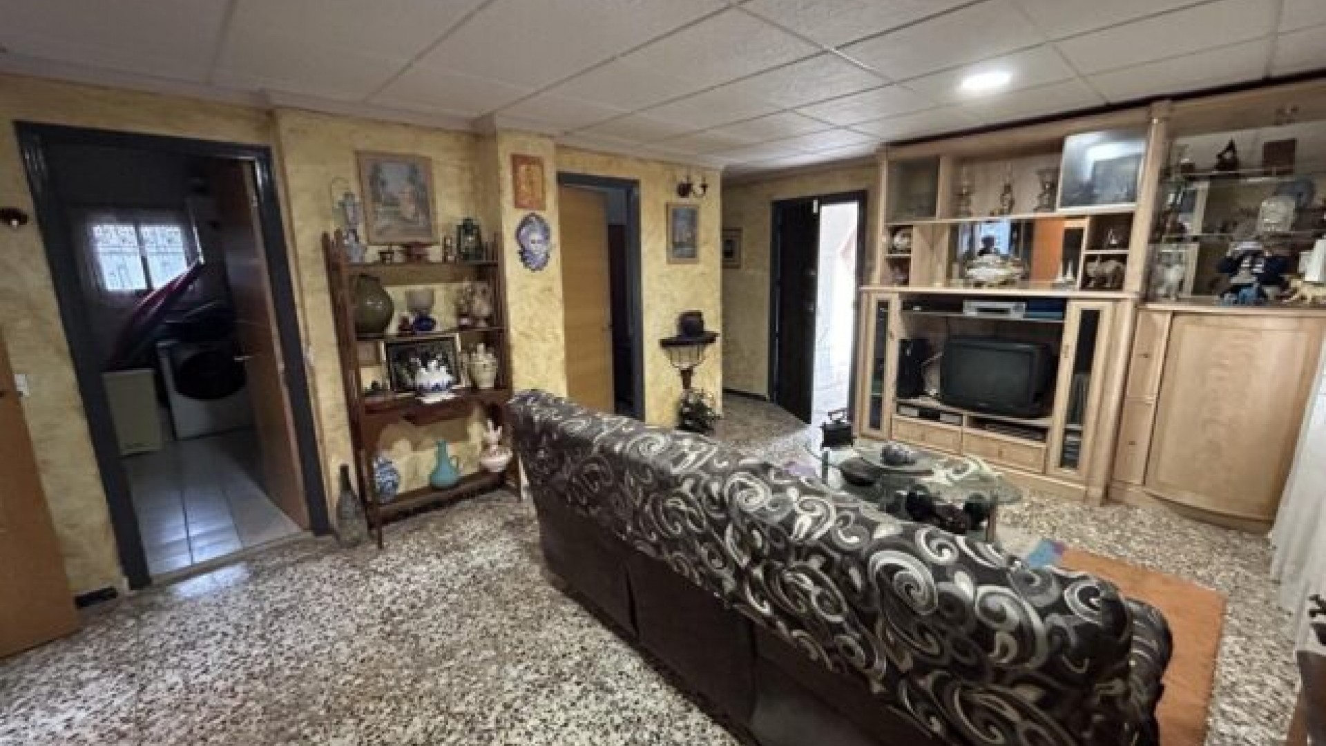 Resale - Freistehende Villa -
Hondón de las Nieves