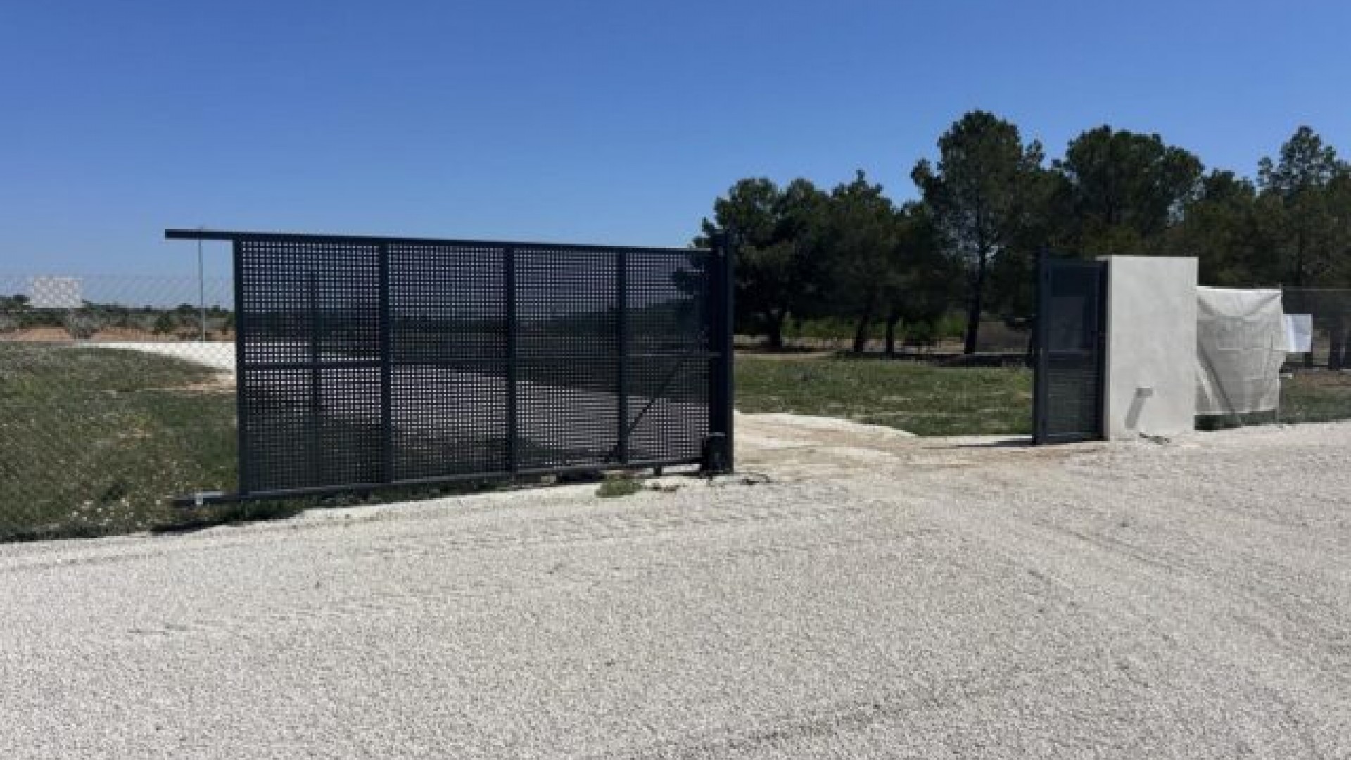 Resale - Freistehende Villa -
Hondón de las Nieves