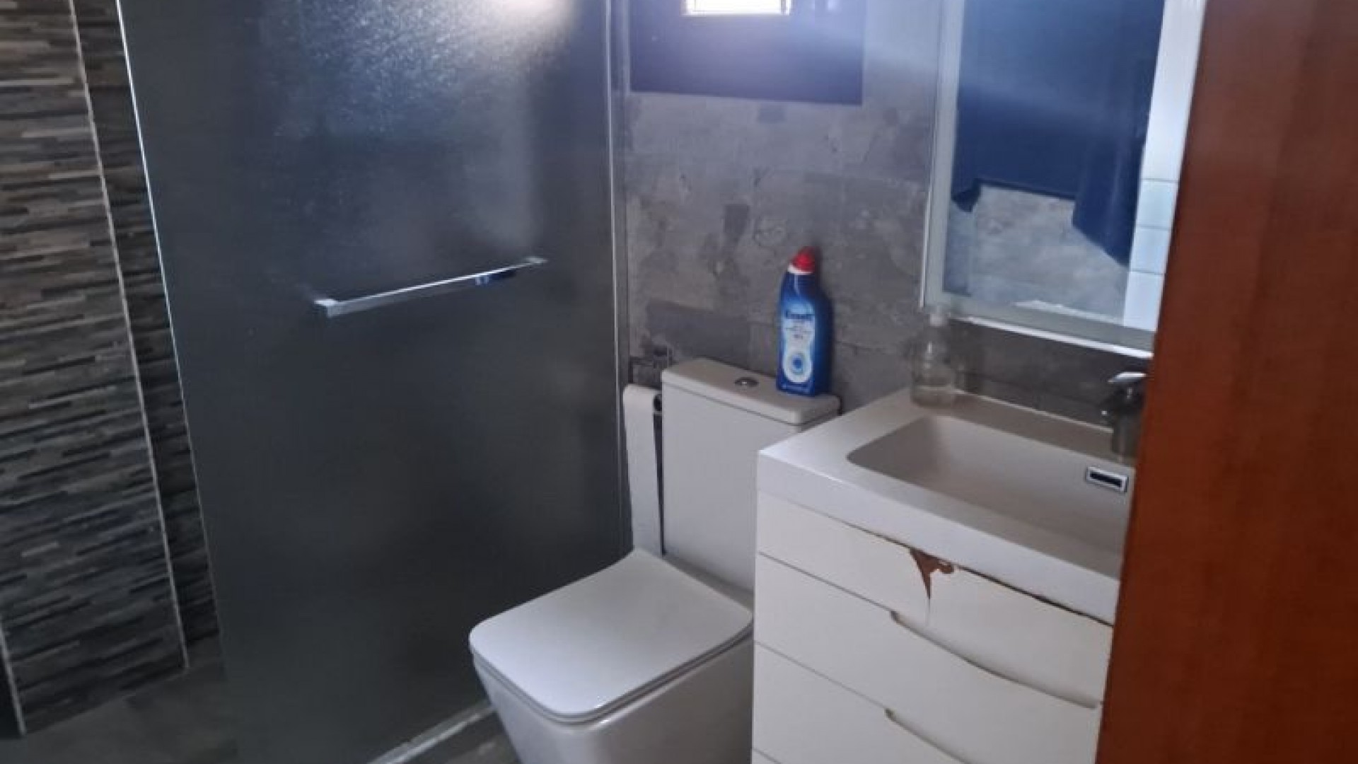 Resale - Freistehende Villa -
Hondón de las Nieves