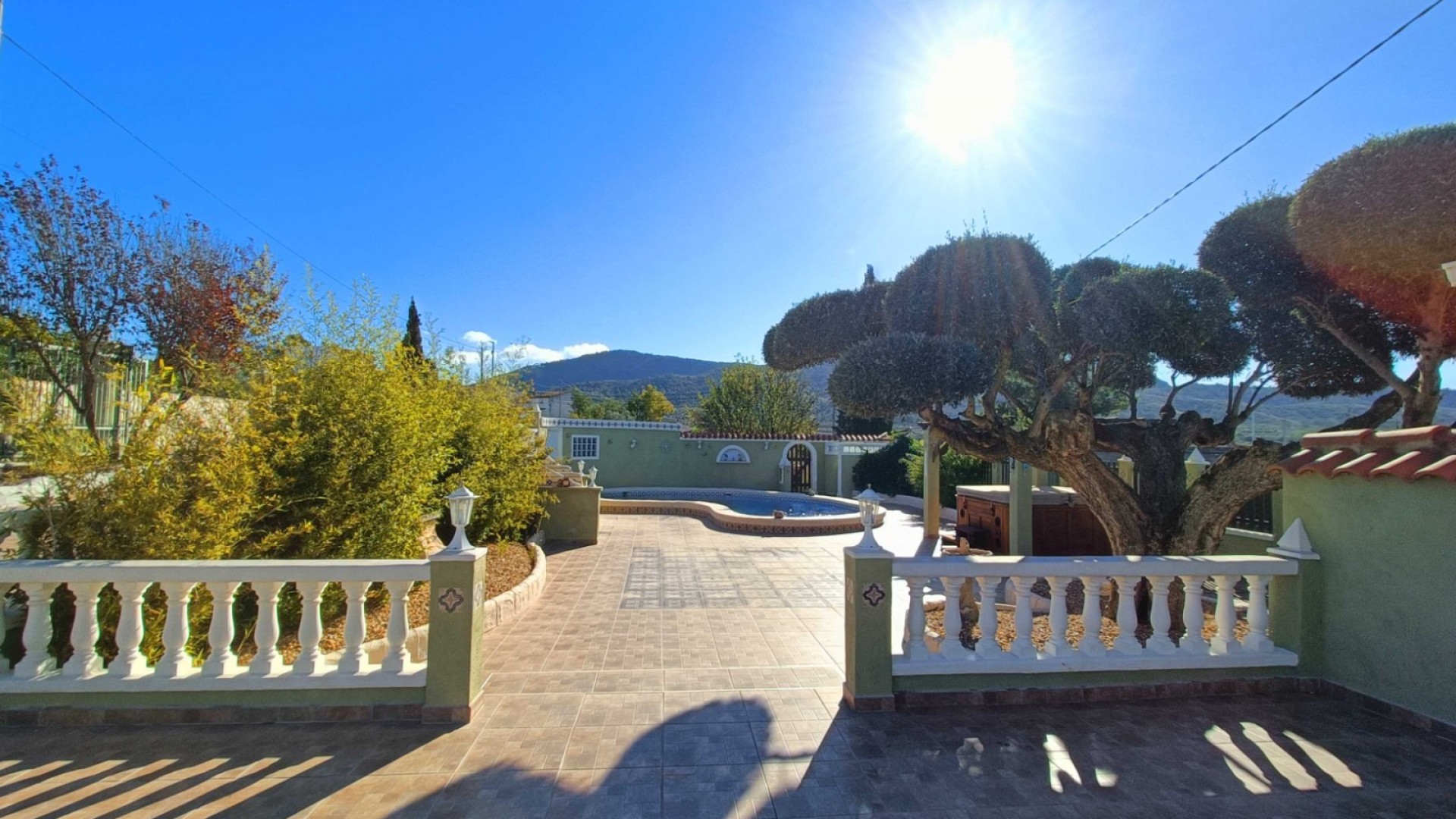 Resale - Freistehende Villa -
Hondón de los Fráiles