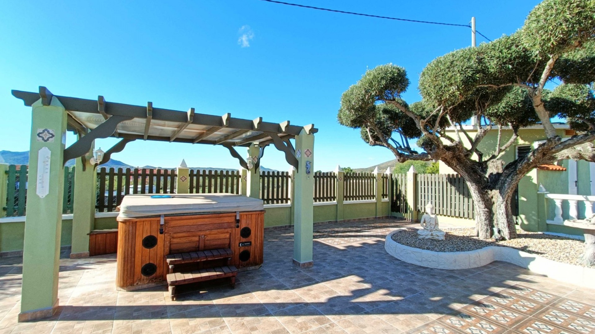 Resale - Freistehende Villa -
Hondón de los Fráiles