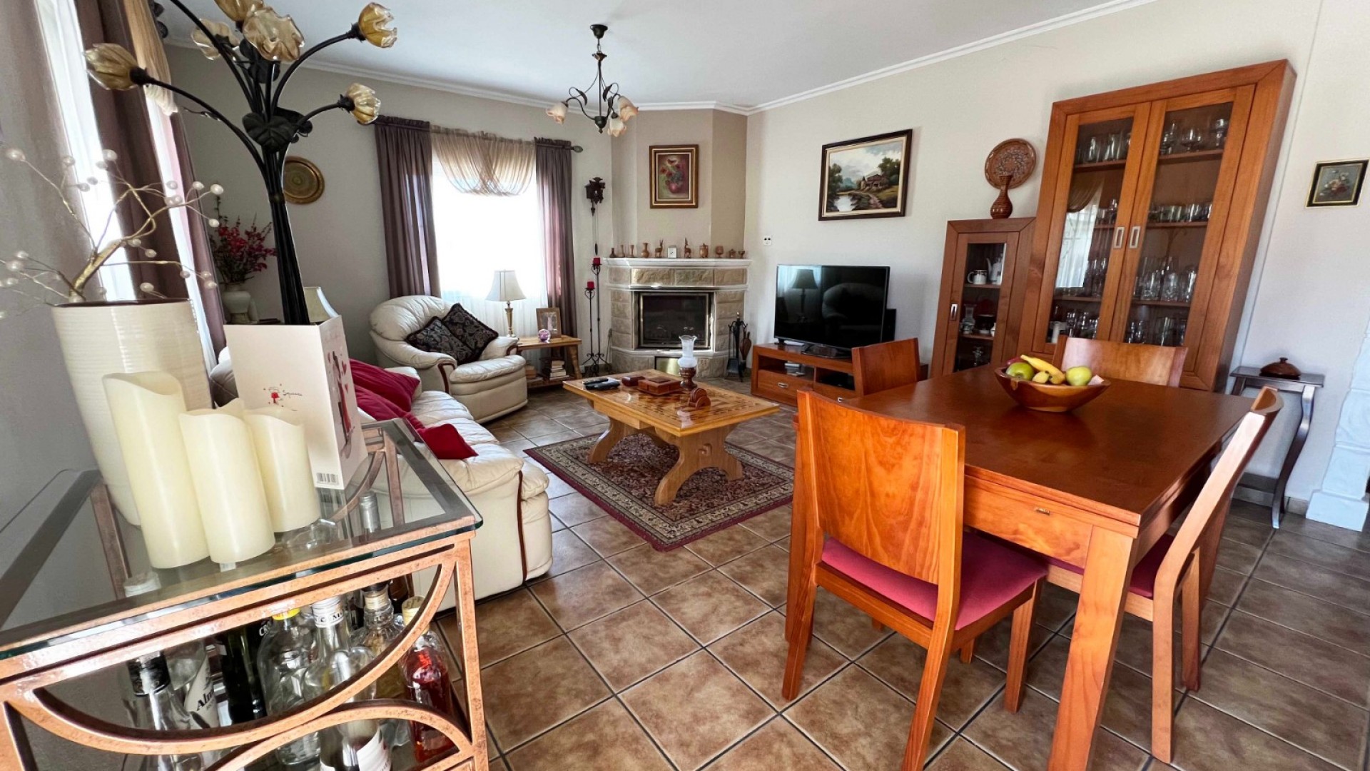 Resale - Freistehende Villa -
Hondón de los Fráiles