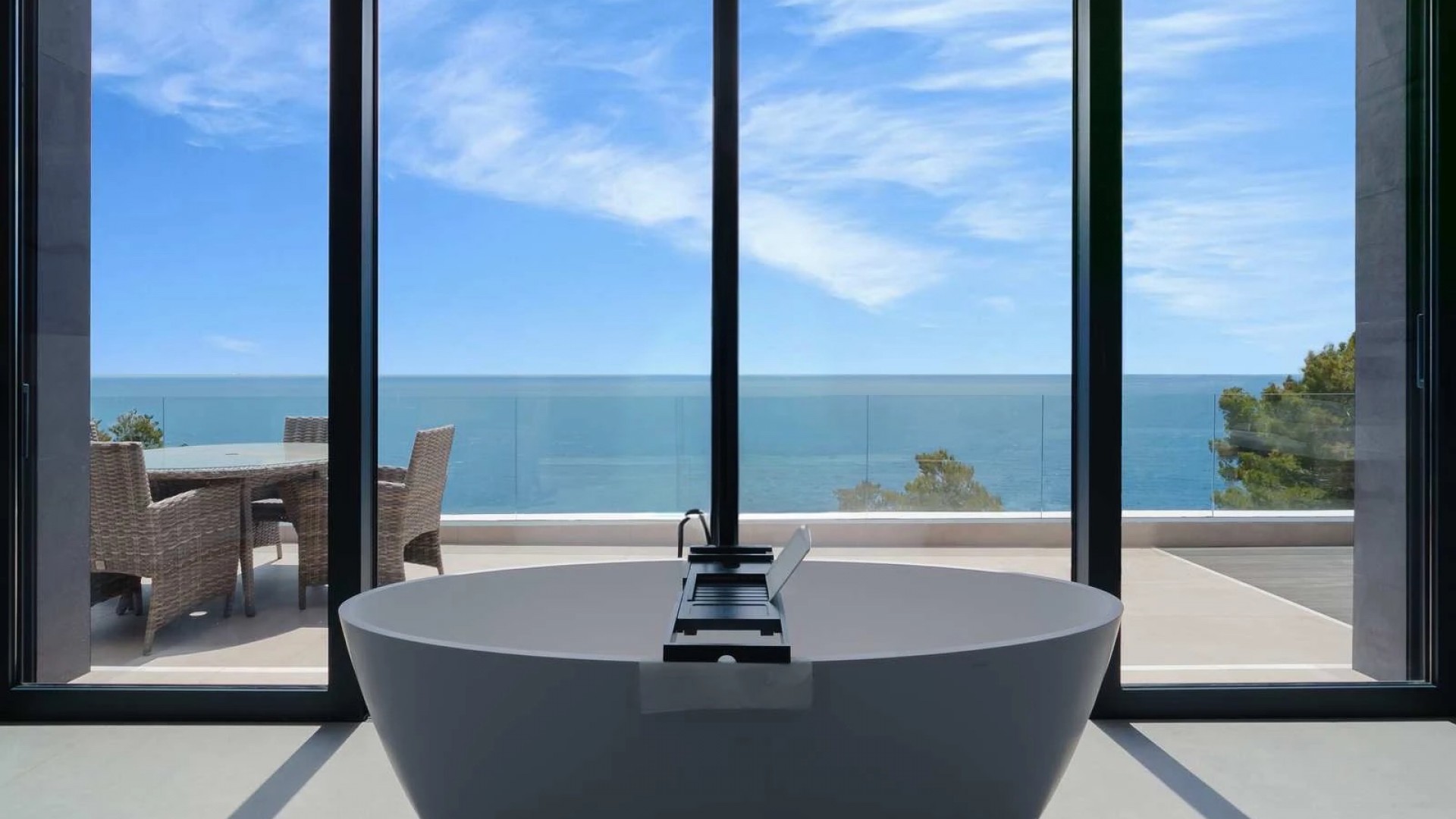 Resale - Freistehende Villa -
Jávea - Arenal