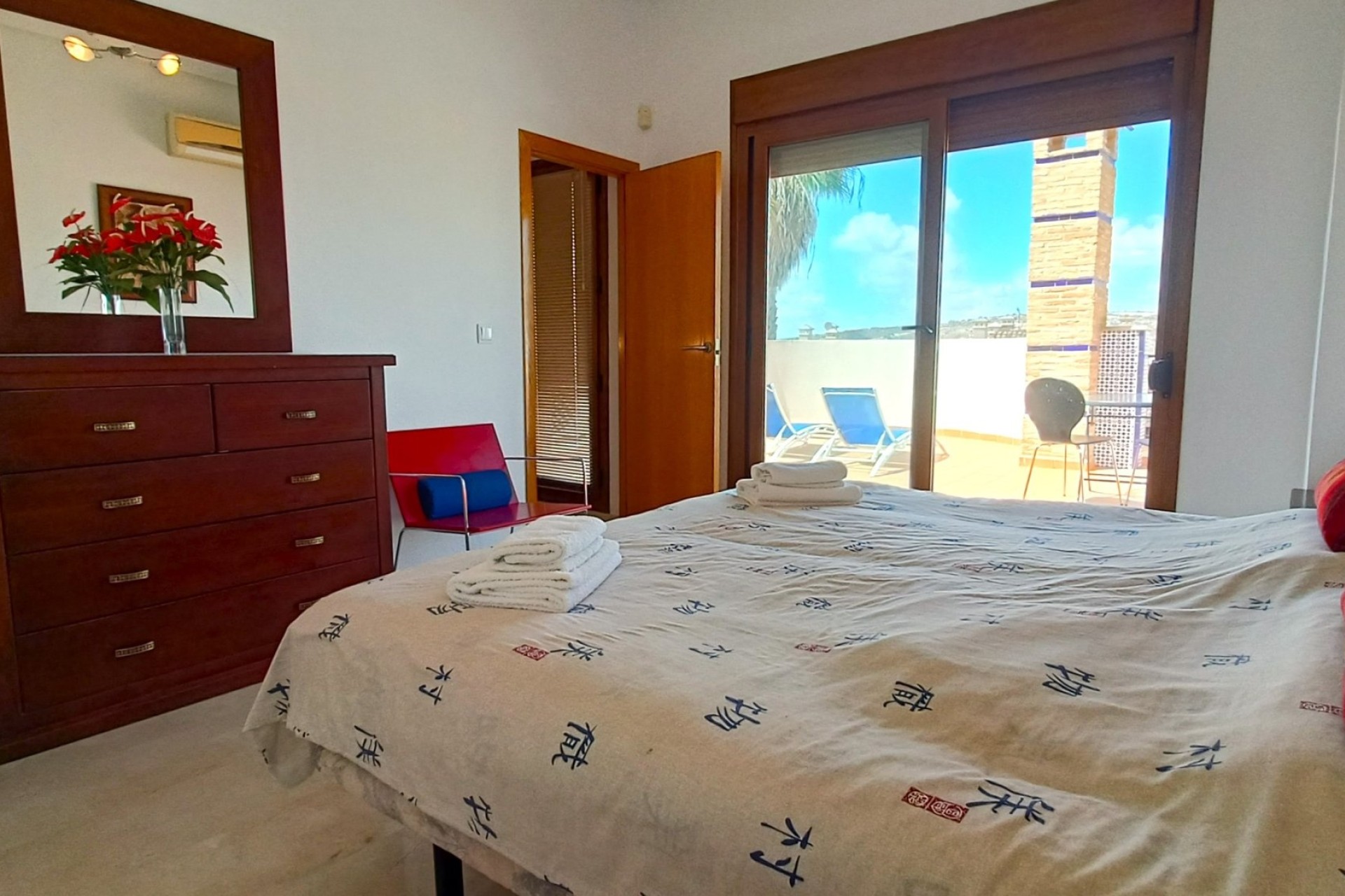 Resale - Freistehende Villa -
La Finca Golf - Algorfa