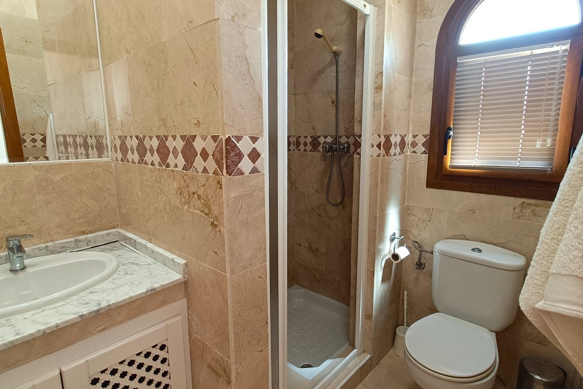 Resale - Freistehende Villa -
La Finca Golf - Algorfa