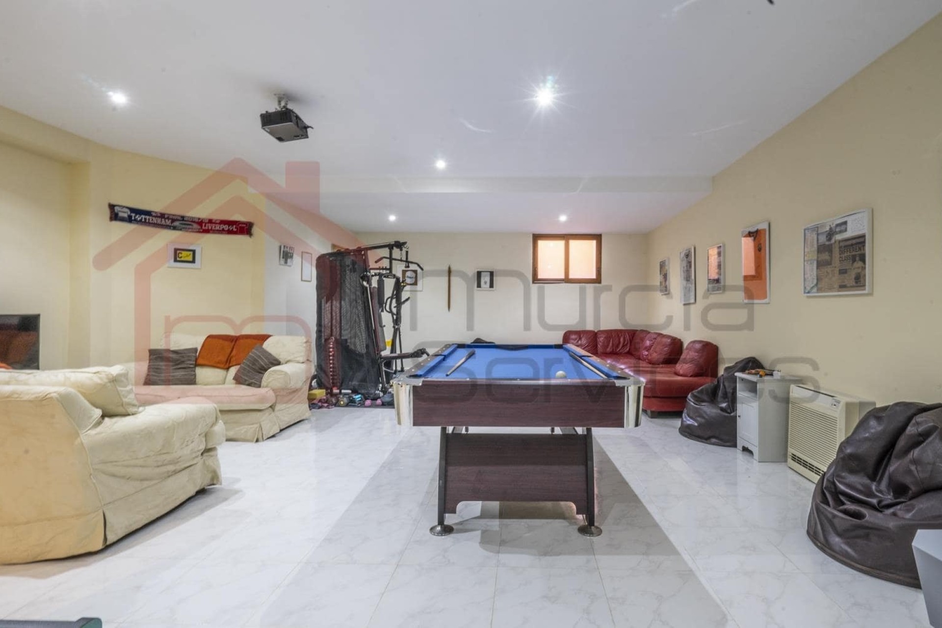 Resale - Freistehende Villa -
La Manga Club