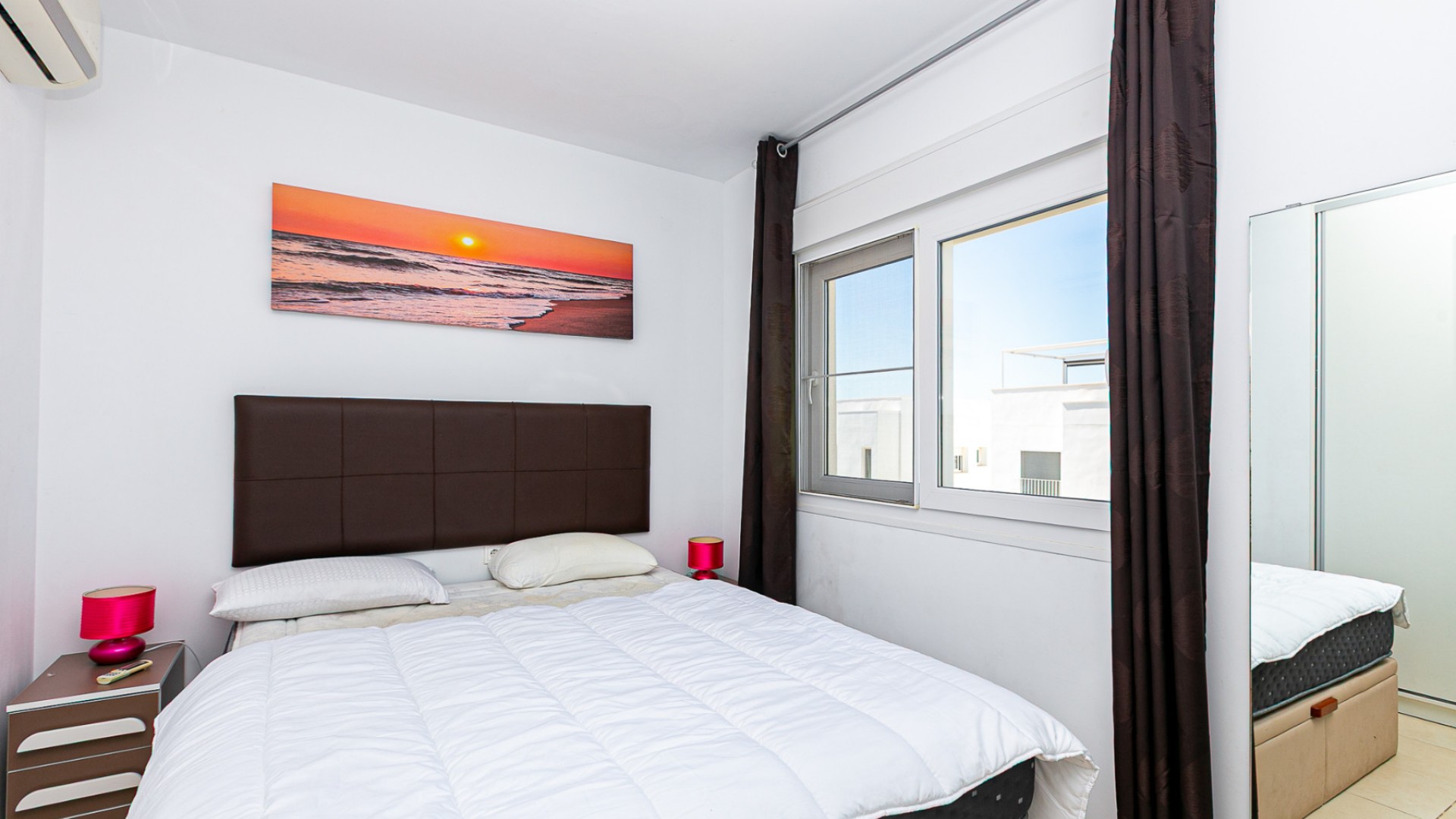 Resale - Freistehende Villa -
La Marina