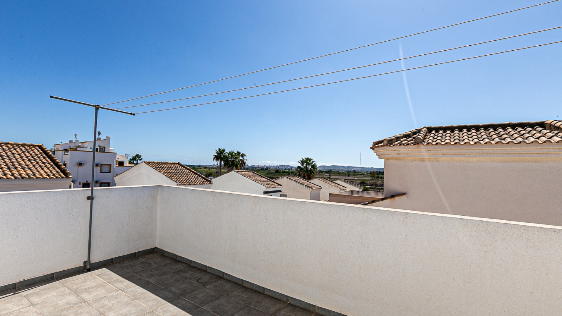 Resale - Freistehende Villa -
La Marina