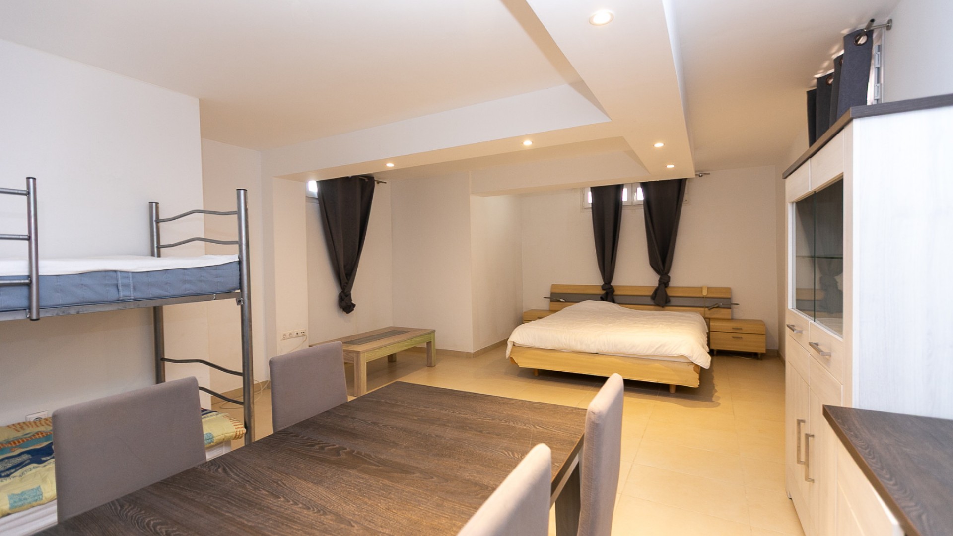 Resale - Freistehende Villa -
La Marina