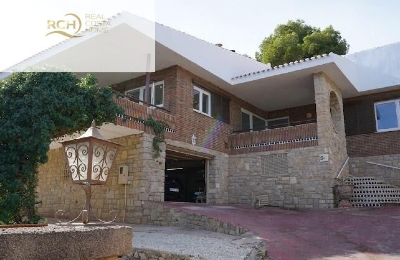 Resale - Freistehende Villa -
La Nucía - Montebello - Nou Espai
