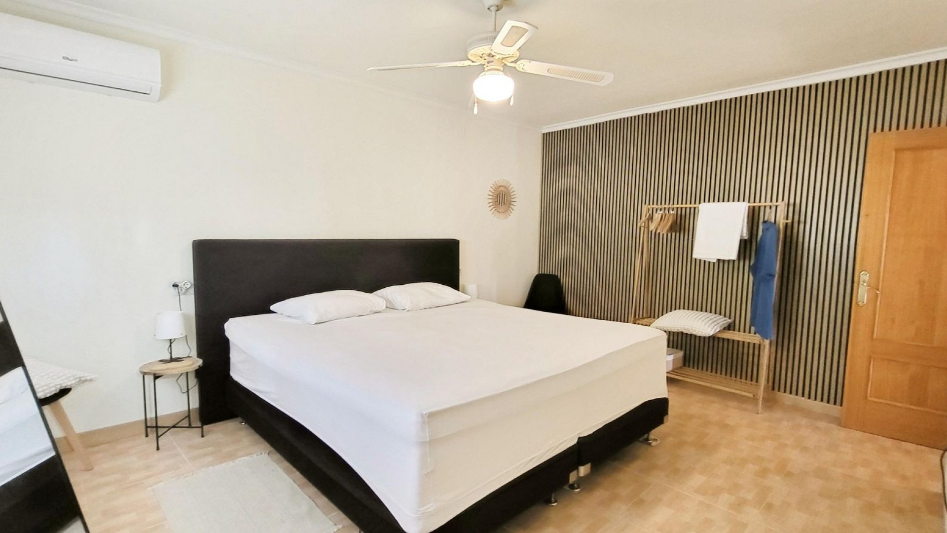 Resale - Freistehende Villa -
La Romana