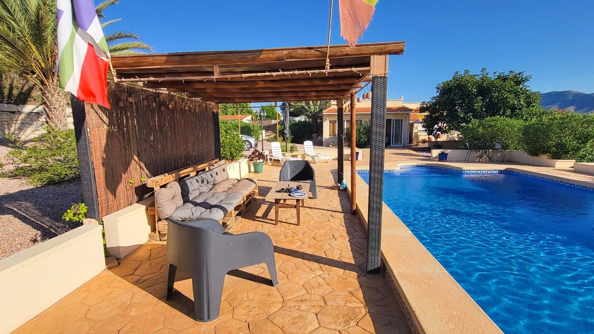 Resale - Freistehende Villa -
La Romana