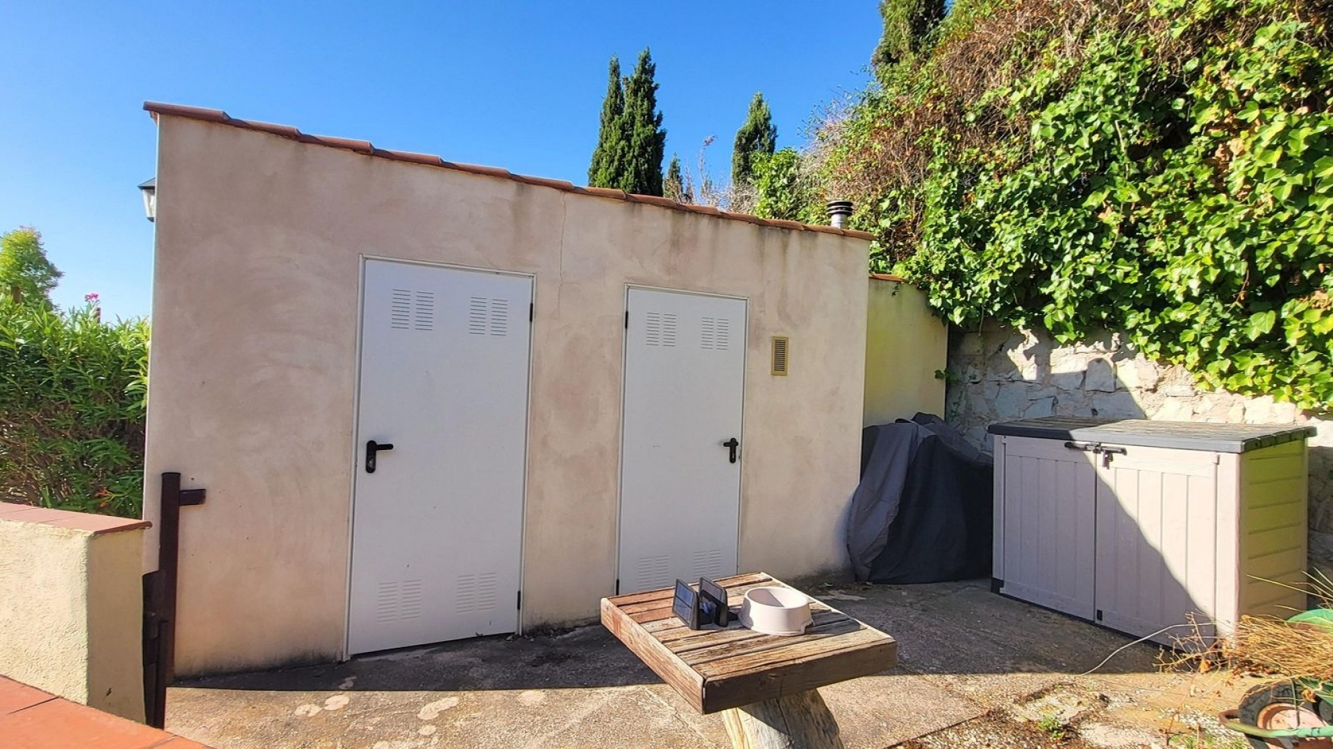 Resale - Freistehende Villa -
La Romana