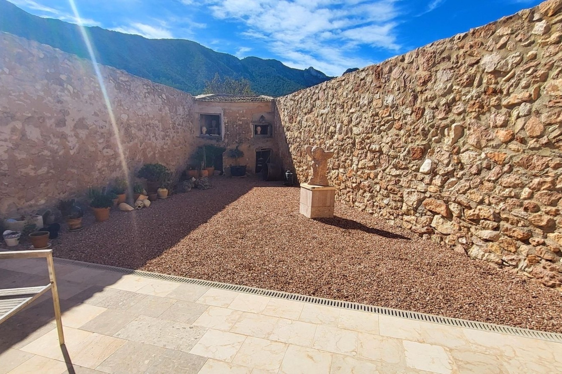 Resale - Freistehende Villa -
La Romana