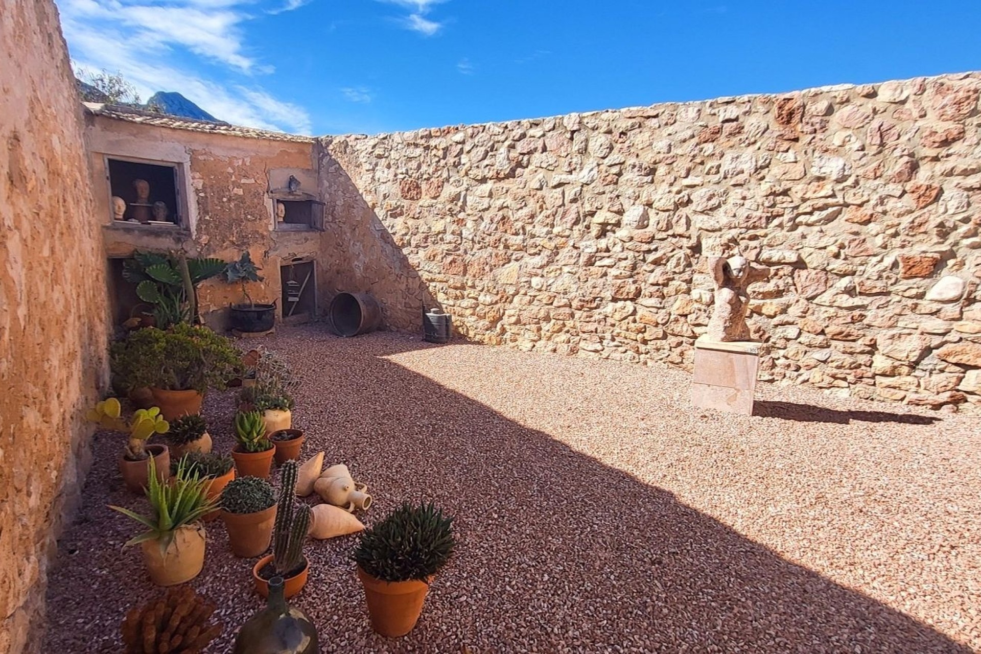 Resale - Freistehende Villa -
La Romana