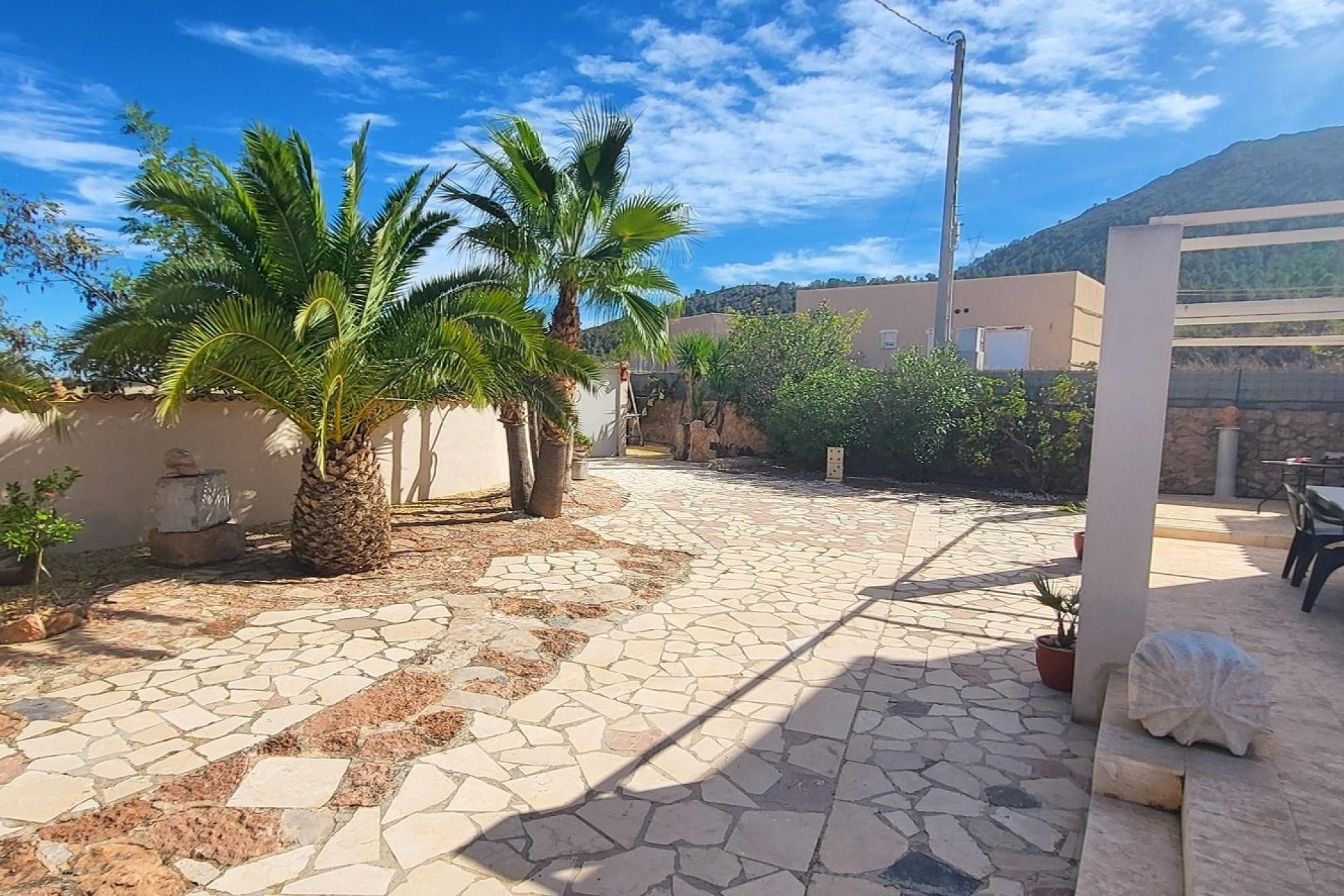 Resale - Freistehende Villa -
La Romana