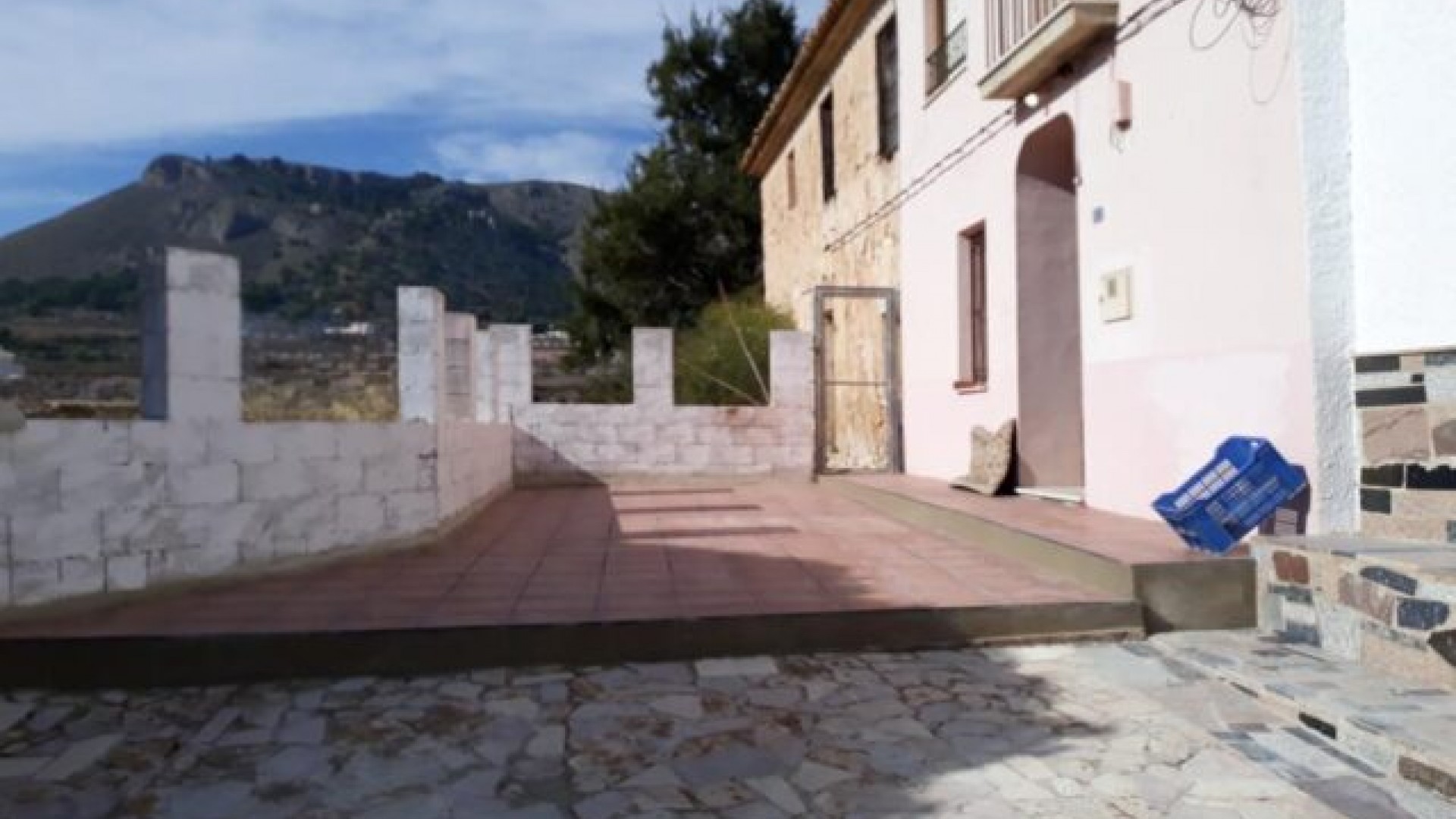 Resale - Freistehende Villa -
La Romana