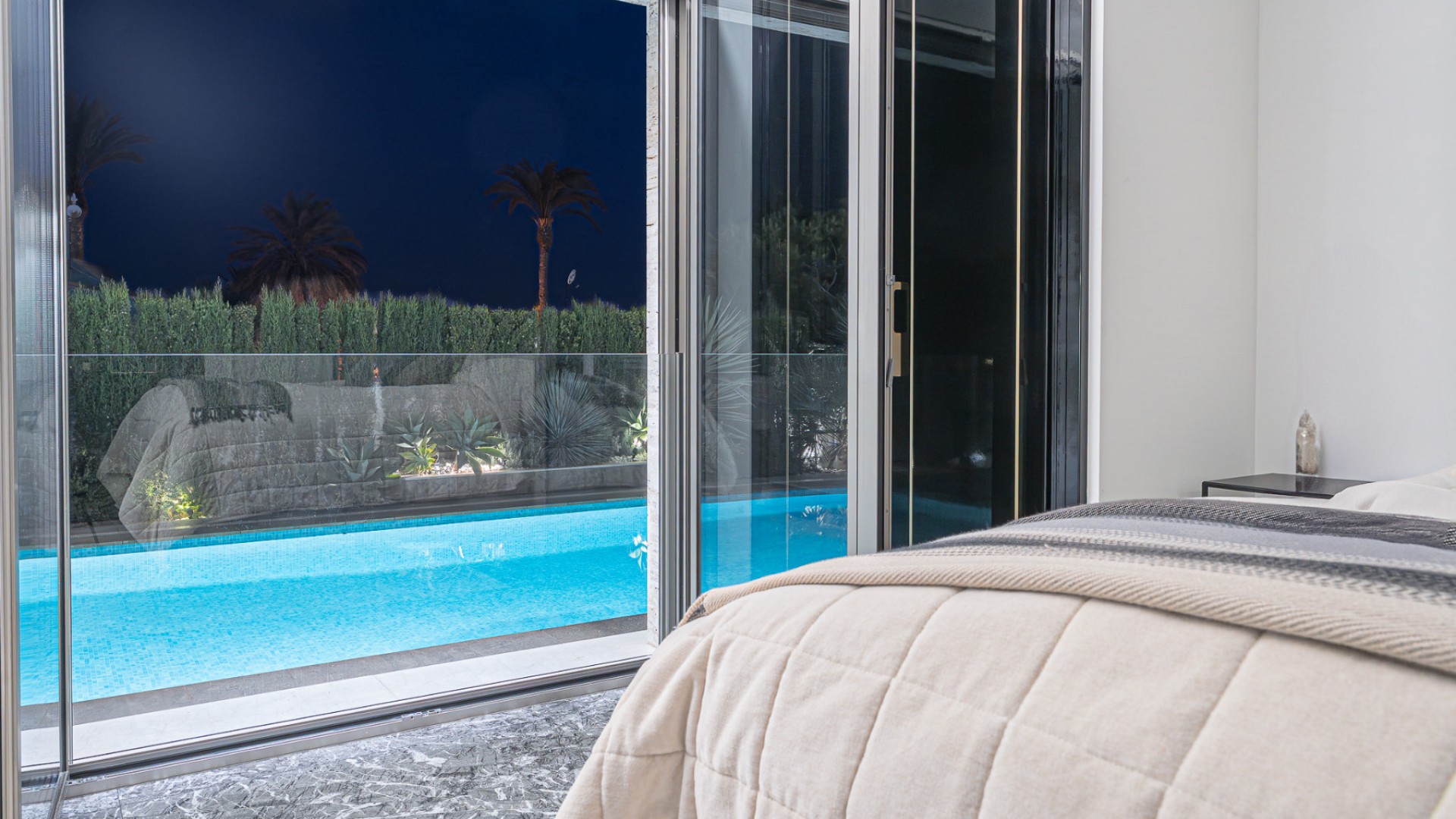 Resale - Freistehende Villa -
La Zenia - Beachside