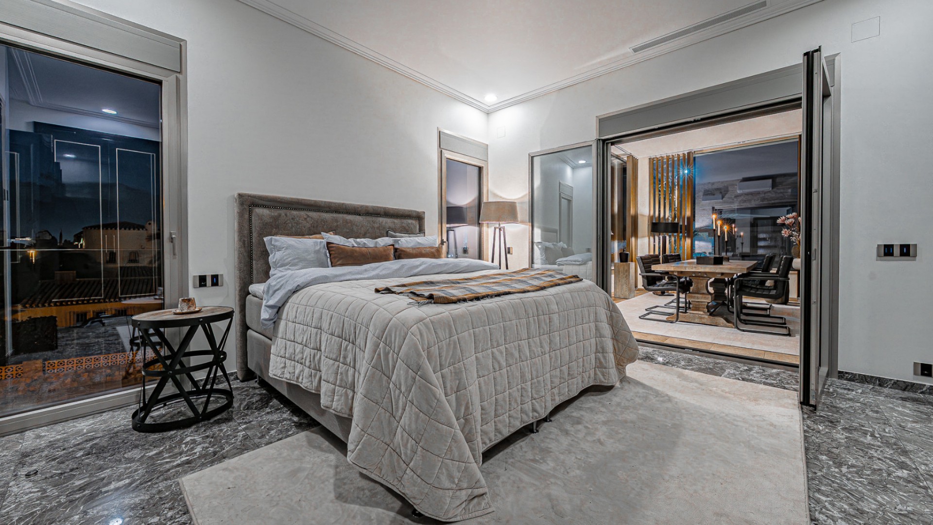 Resale - Freistehende Villa -
La Zenia - Beachside