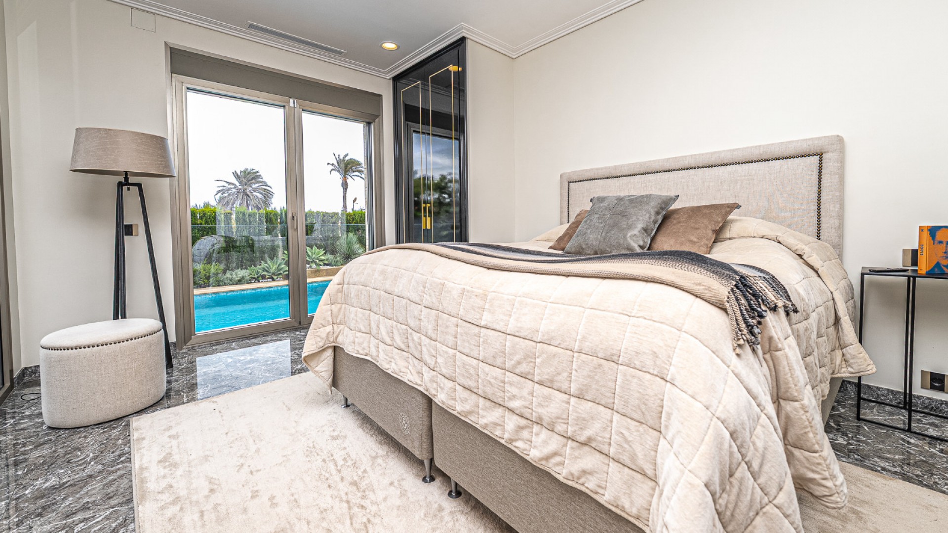 Resale - Freistehende Villa -
La Zenia - Beachside