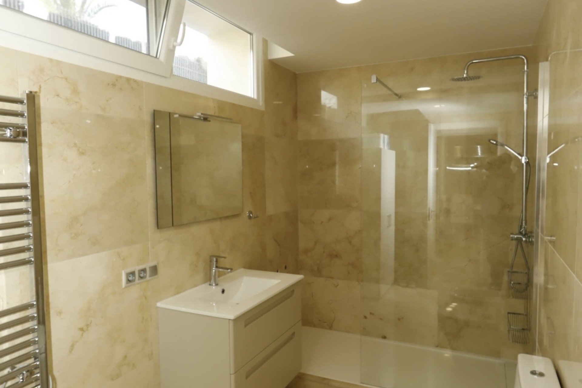 Resale - Freistehende Villa -
La Zenia - Costa Blanca
