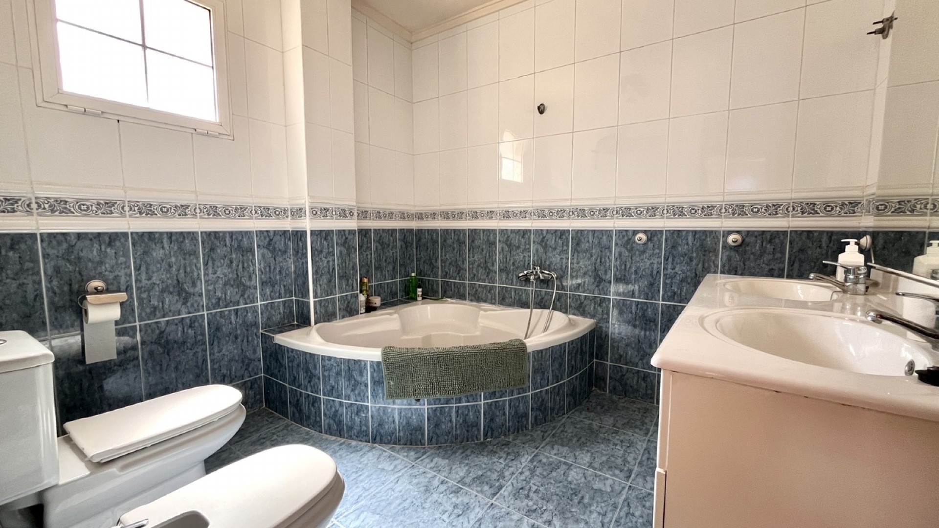 Resale - Freistehende Villa -
La Zenia