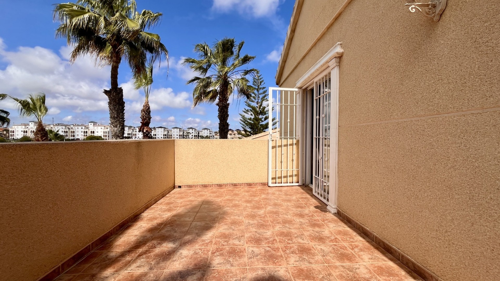 Resale - Freistehende Villa -
La Zenia