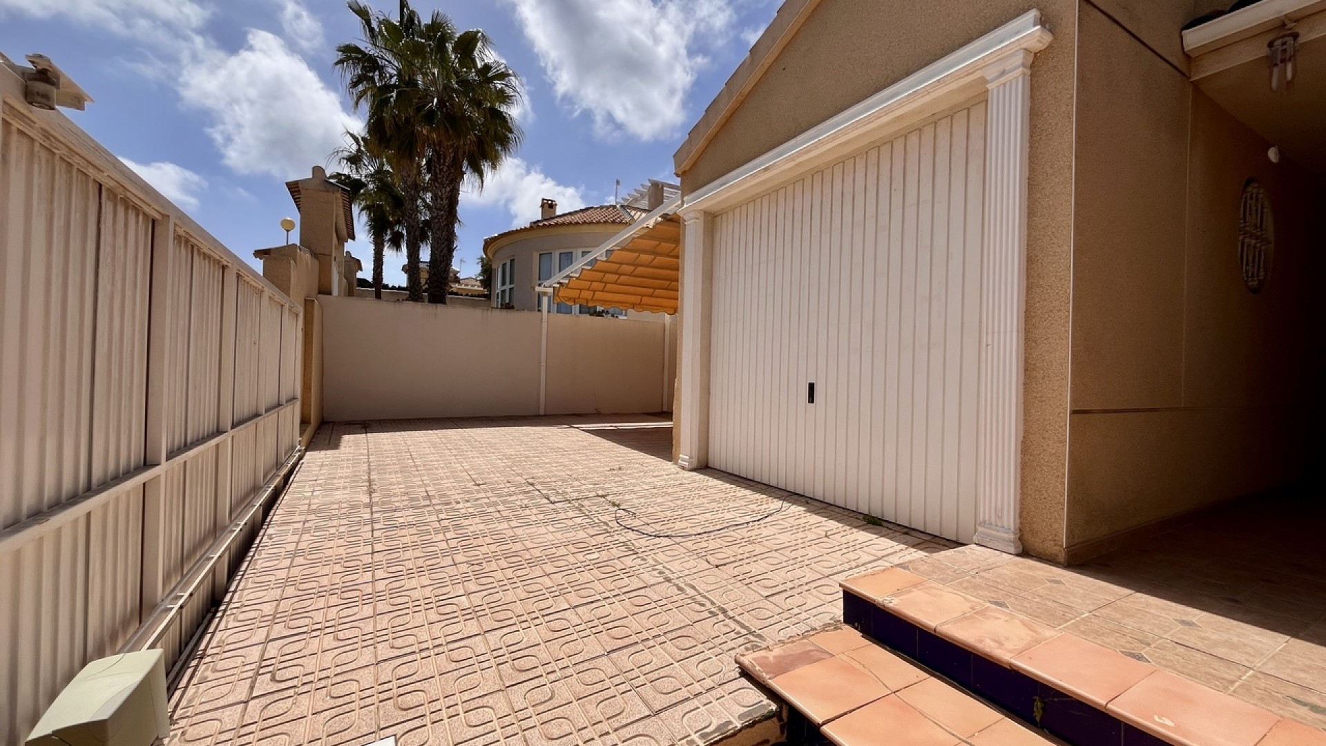 Resale - Freistehende Villa -
La Zenia
