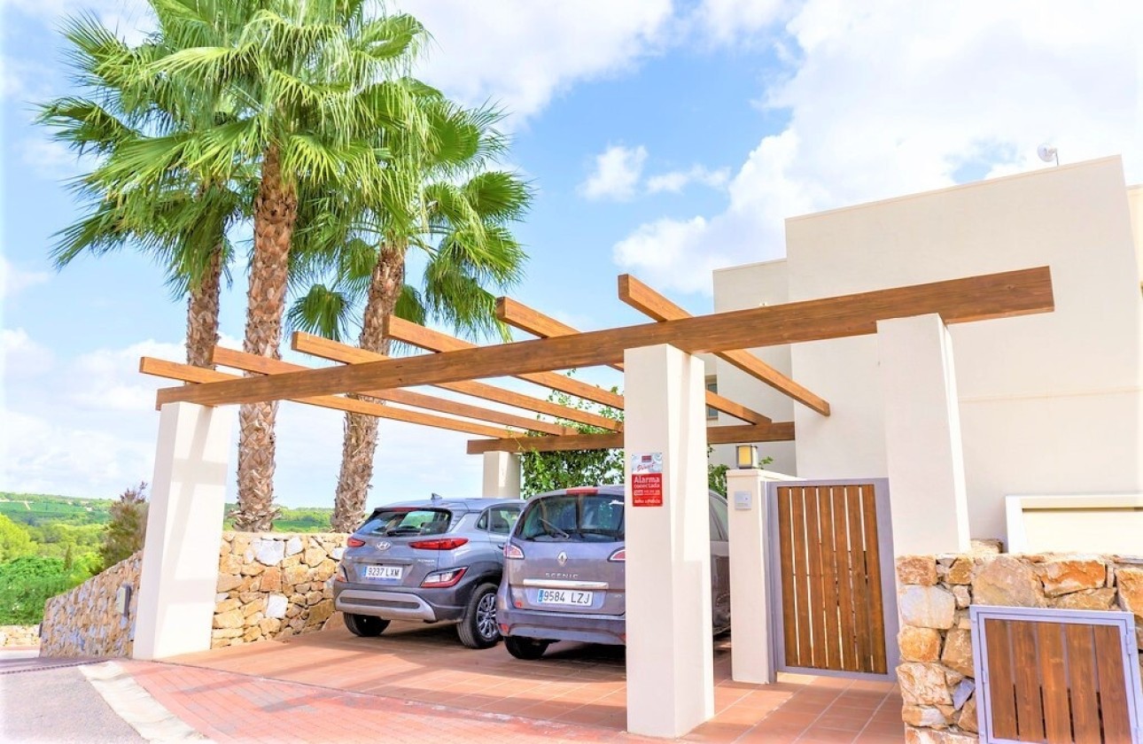 Resale - Freistehende Villa -
Las Colinas - Inland