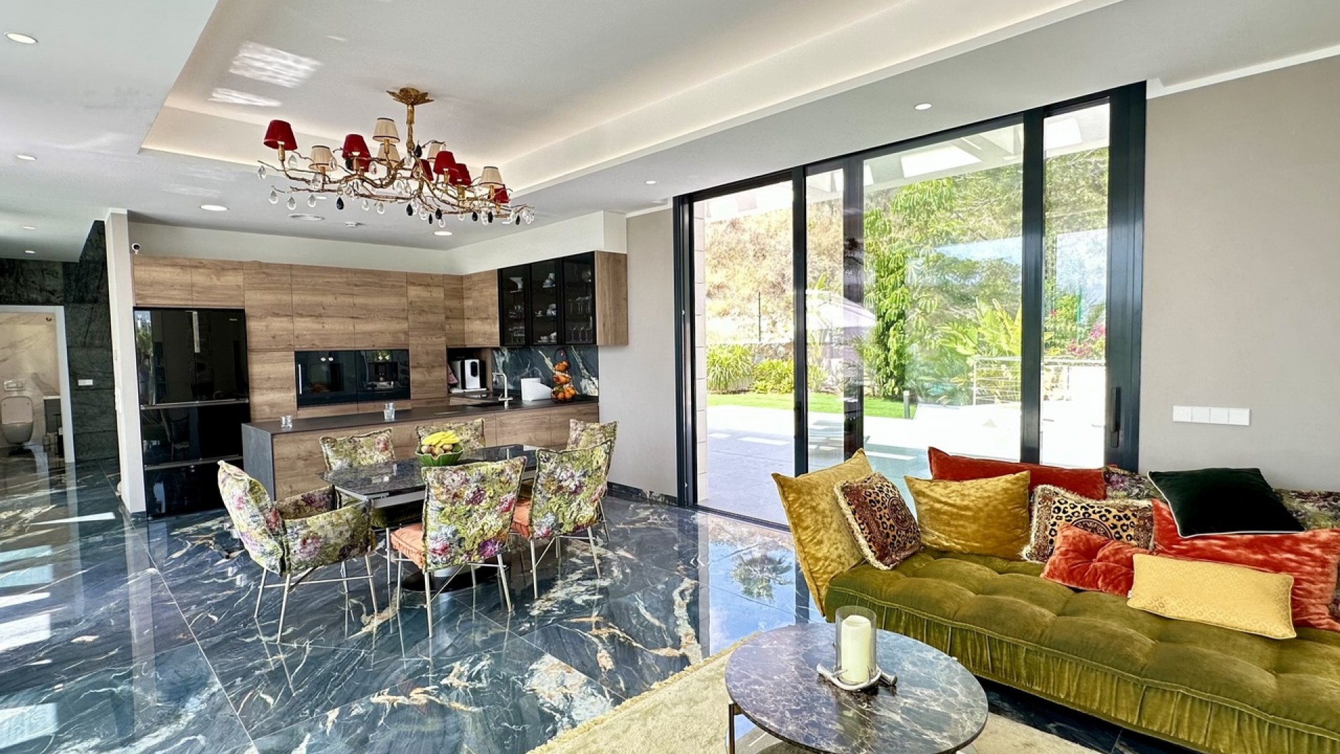 Resale - Freistehende Villa -
Las Colinas - Las Colinas Golf Resort