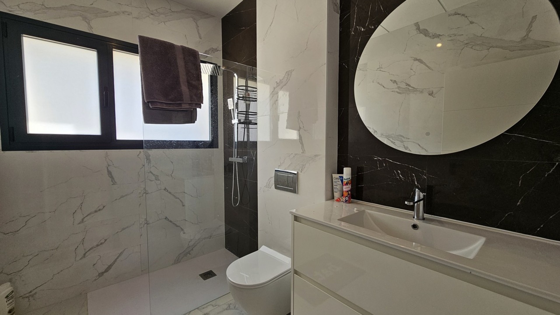 Resale - Freistehende Villa -
Las Colinas - Las Colinas Golf Resort