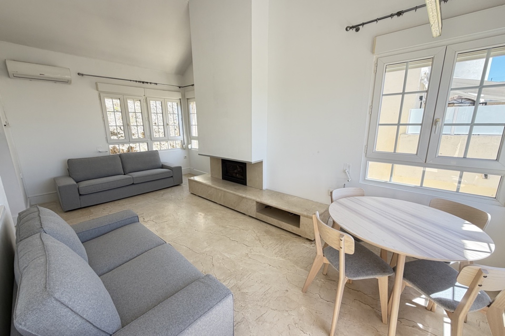 Resale - Freistehende Villa -
Las Ramblas Golf
