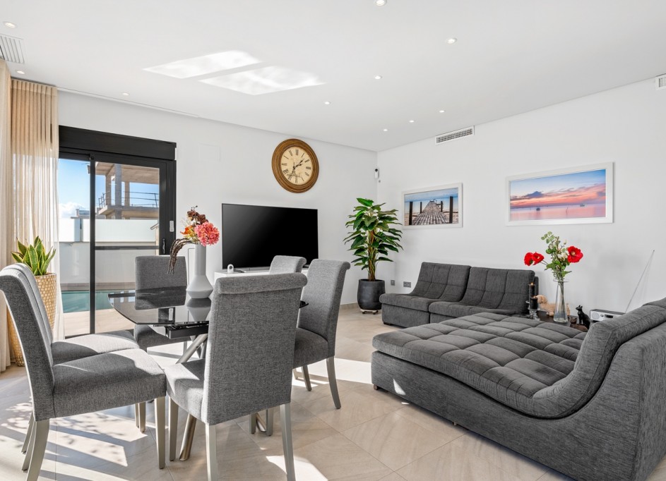 Resale - Freistehende Villa -
Los Alcazares - Euro Roda