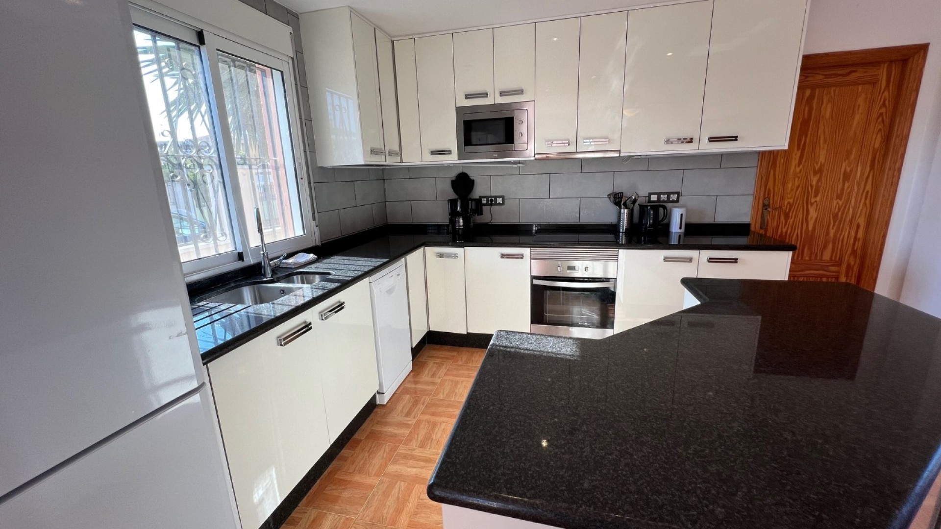 Resale - Freistehende Villa -
Los Alcazares - Town