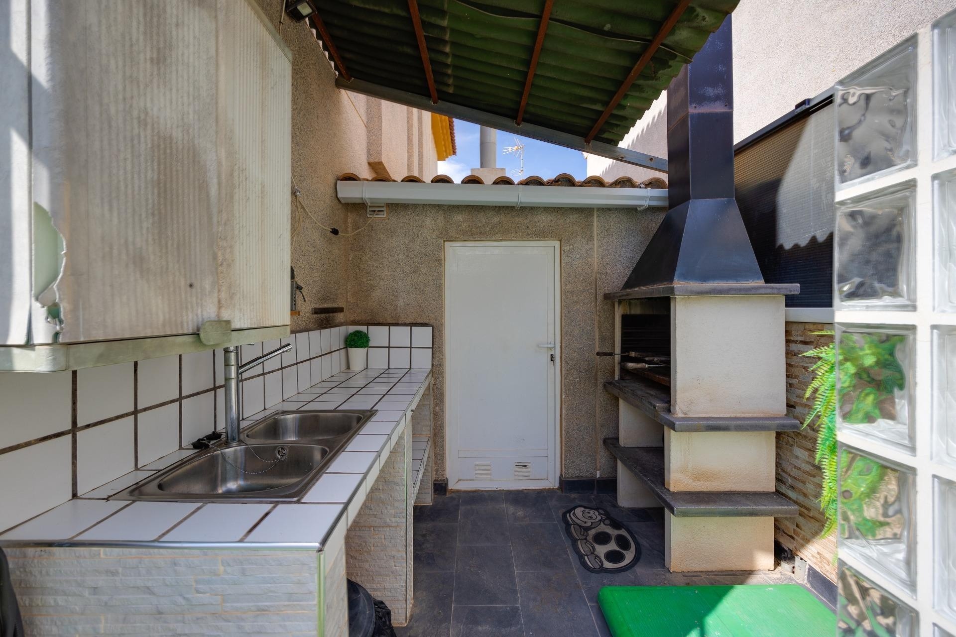 Resale - Freistehende Villa -
Los Montesinos - La Herada