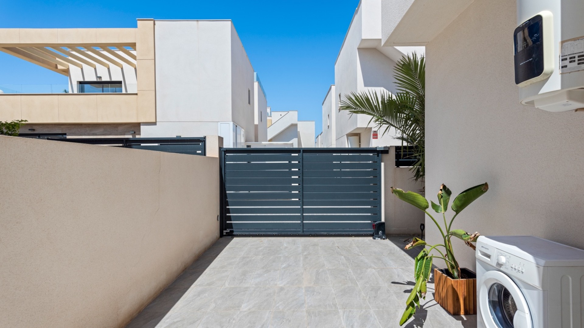 Resale - Freistehende Villa -
Los Montesinos - La Herada