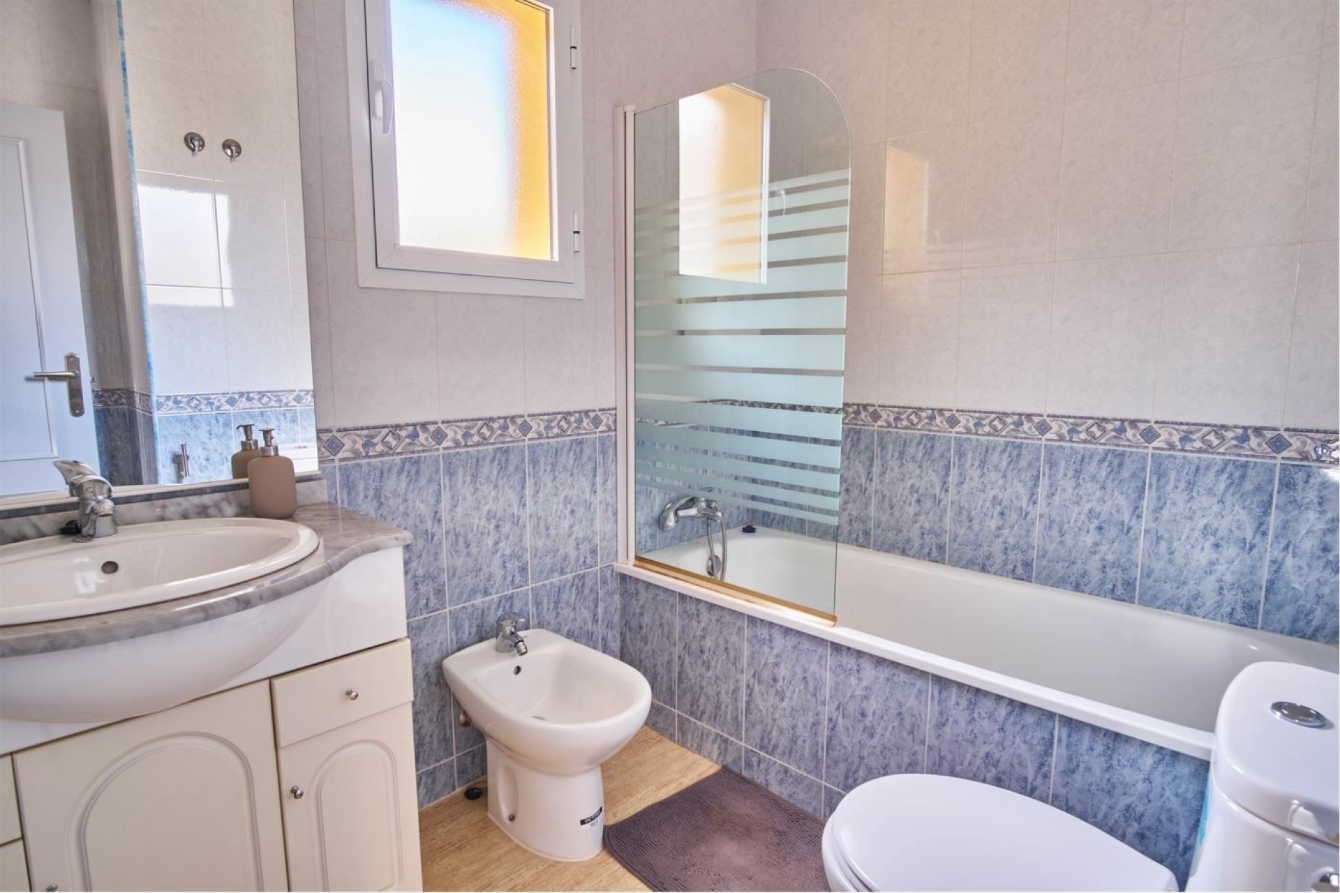 Resale - Freistehende Villa -
Los Montesinos - La Herrada