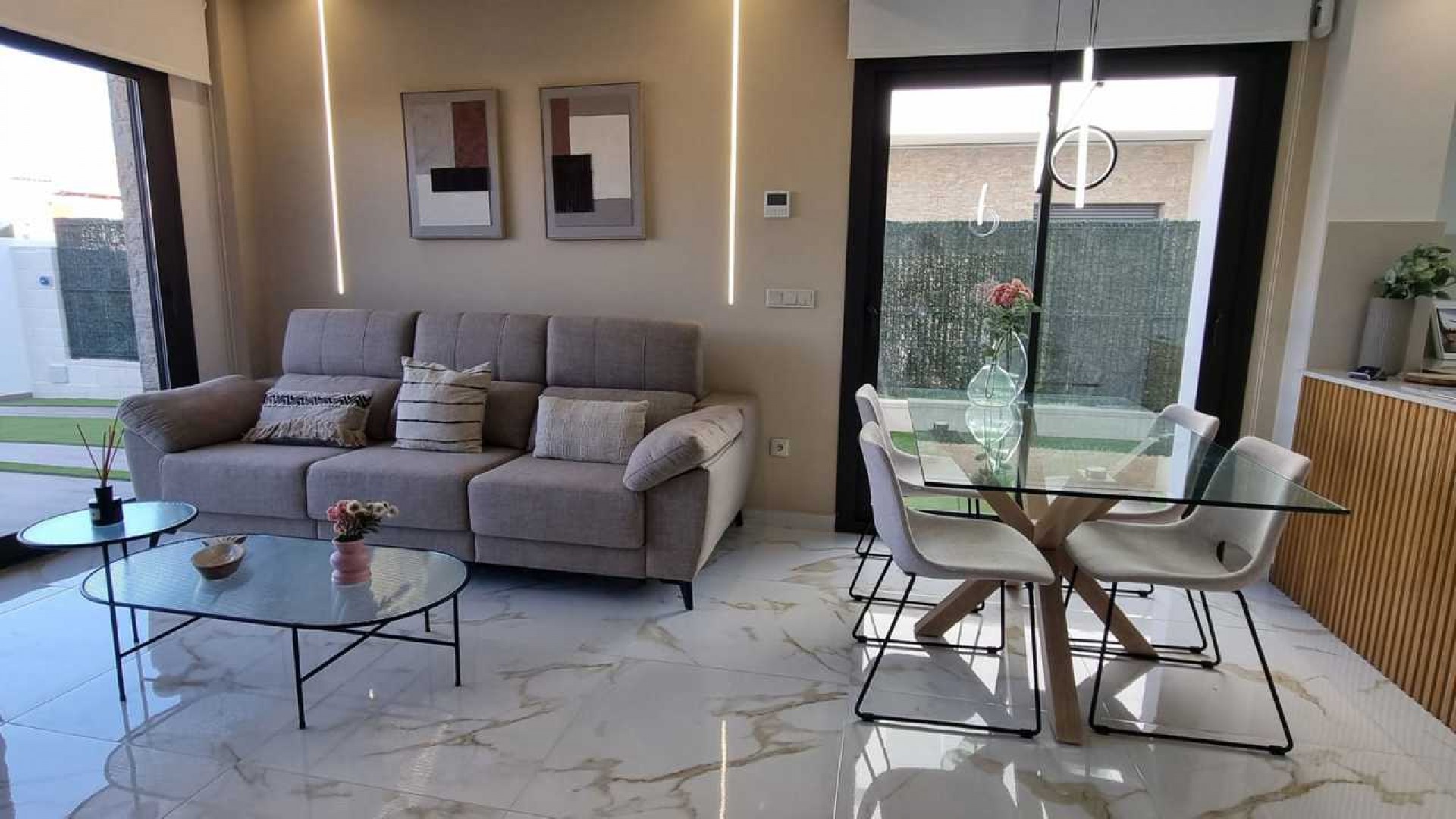 Resale - Freistehende Villa -
Los Montesinos